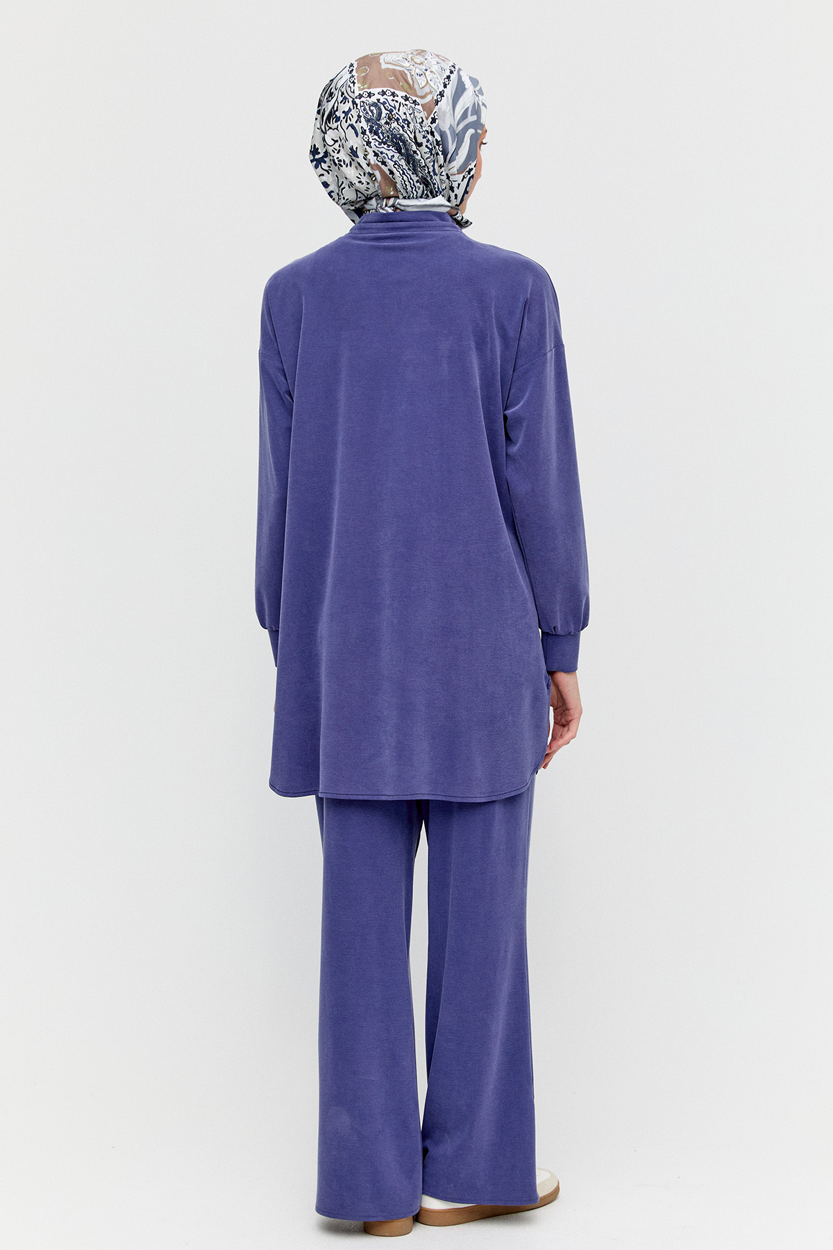 Zincir Detaylı Kuşgözlü İkili Takım