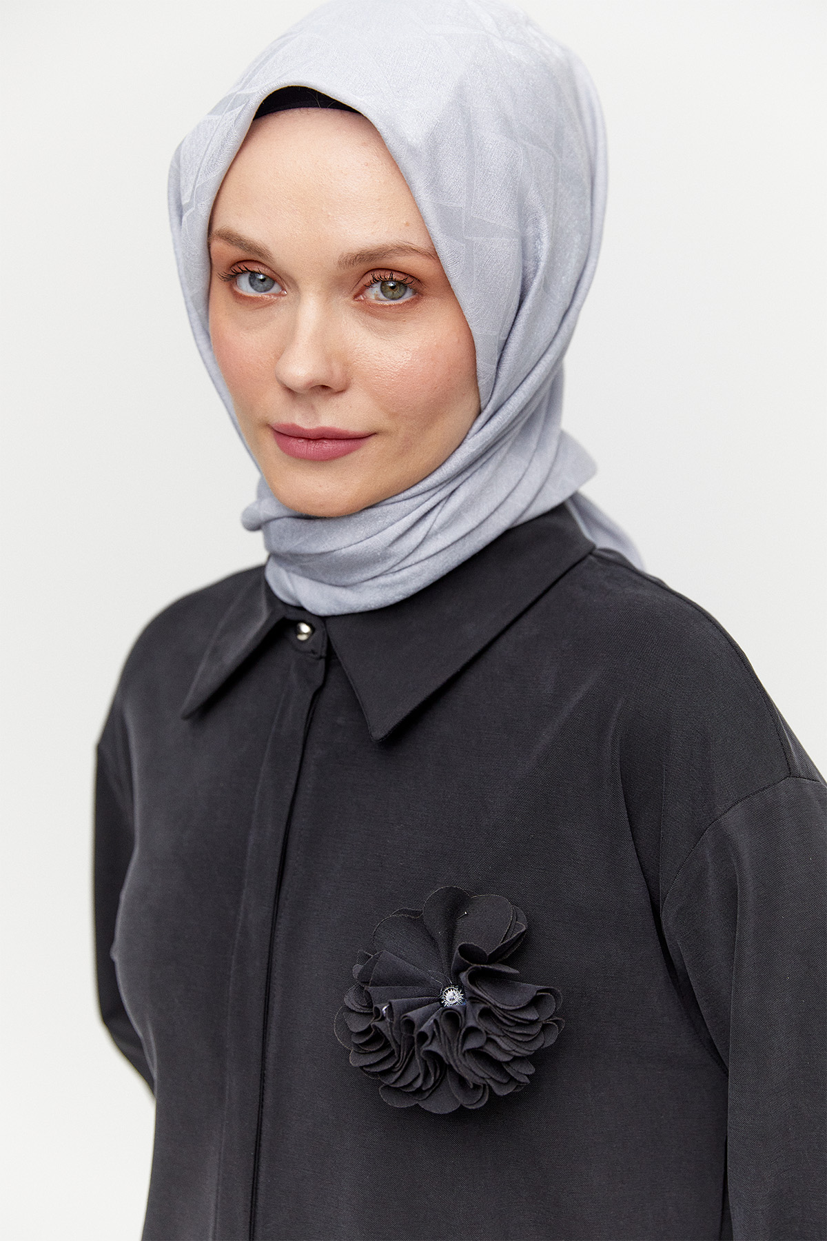 Broşlu Tunik