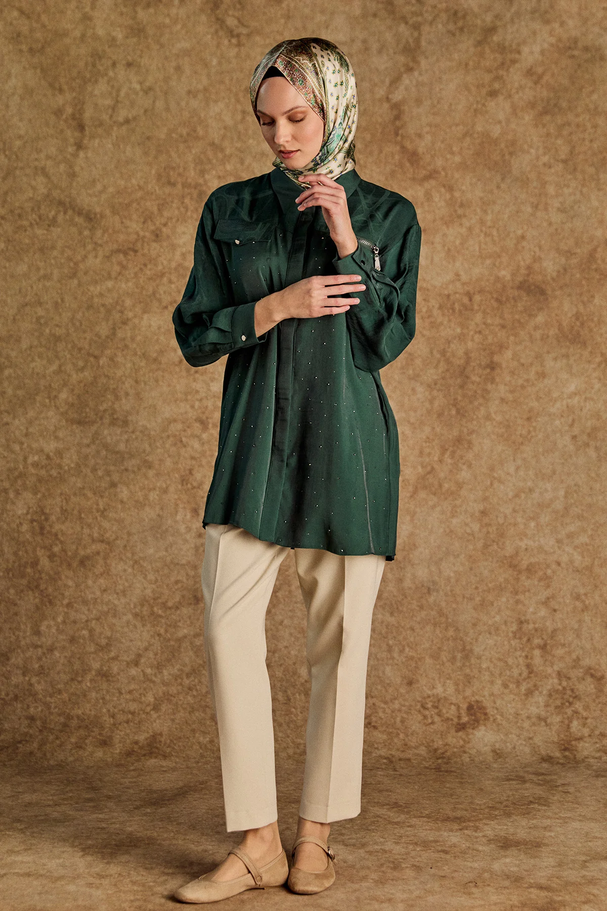 Desenli İlik Düğme Kapamalı Tunik, Tesettür Giyim