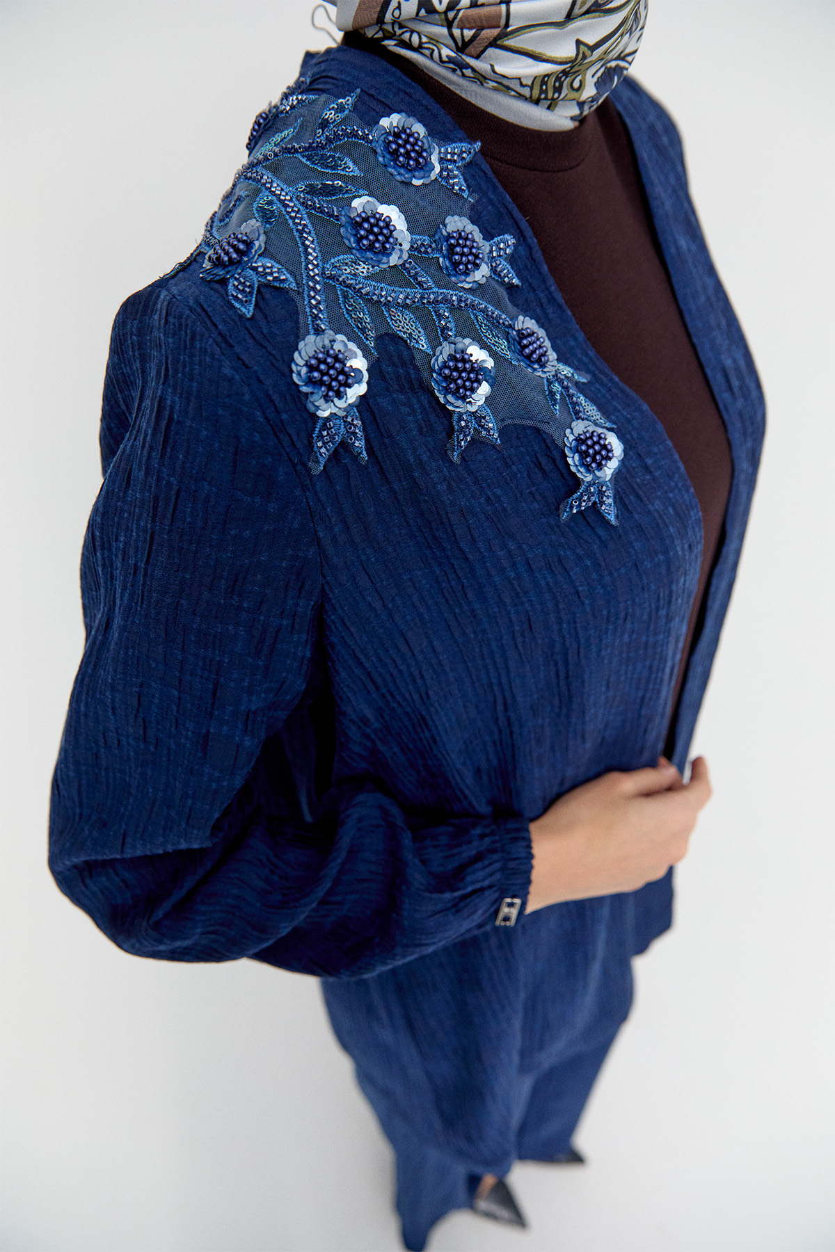 Dokulu Üçlü Takım