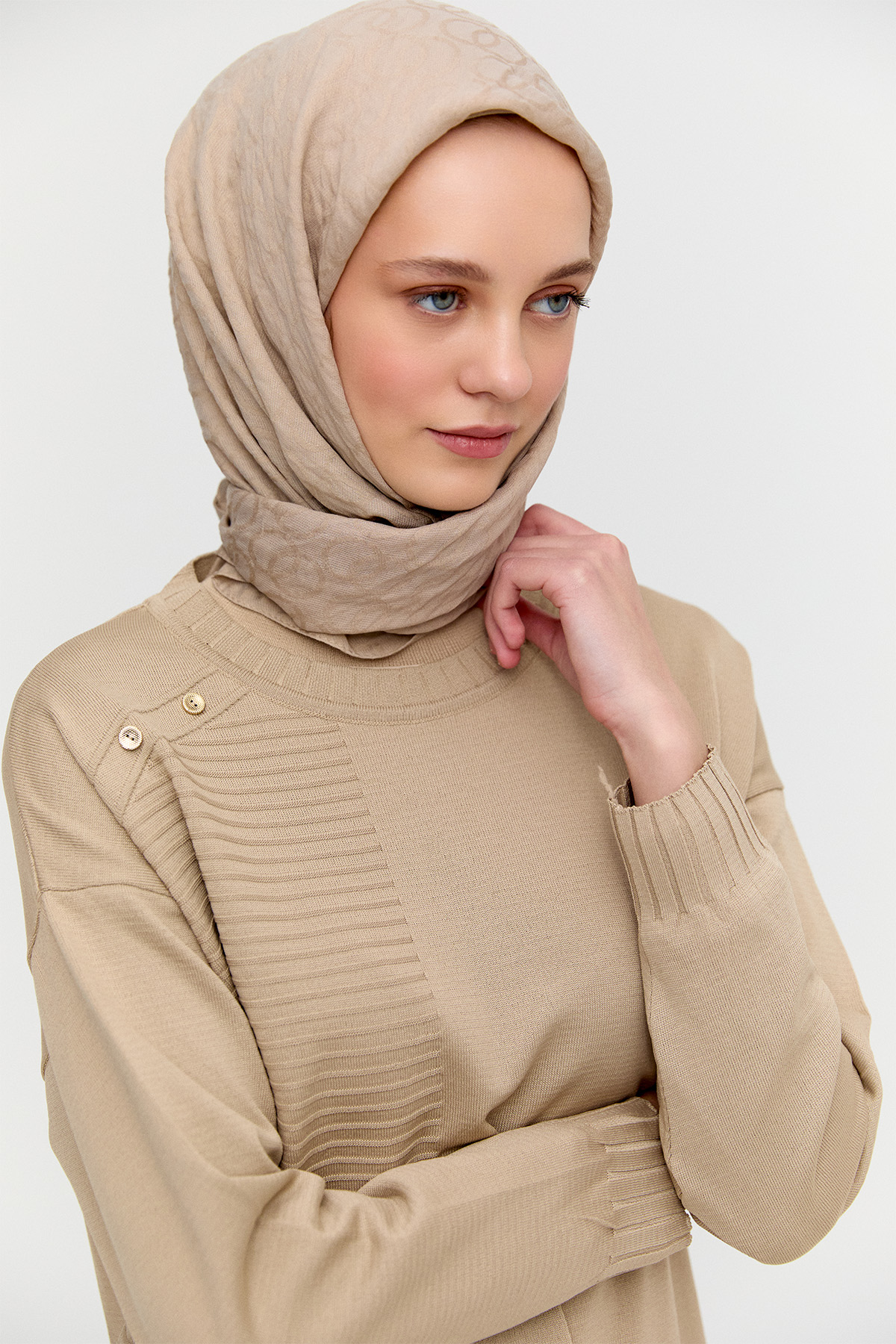 Süs Düğmeli Triko Tunik