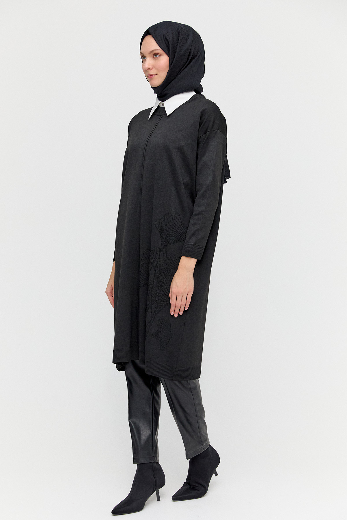 Yaprak Desenli Uzun Triko Tunik