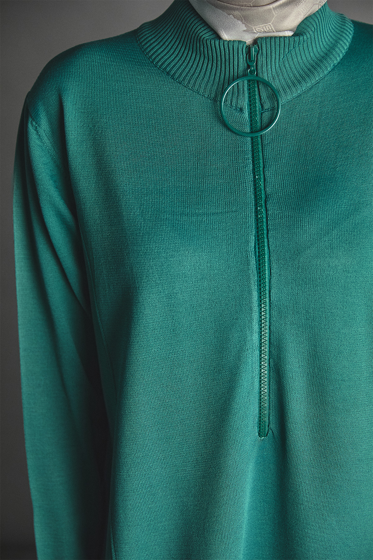 Yüksek Yakalı Uzun Triko Tunik