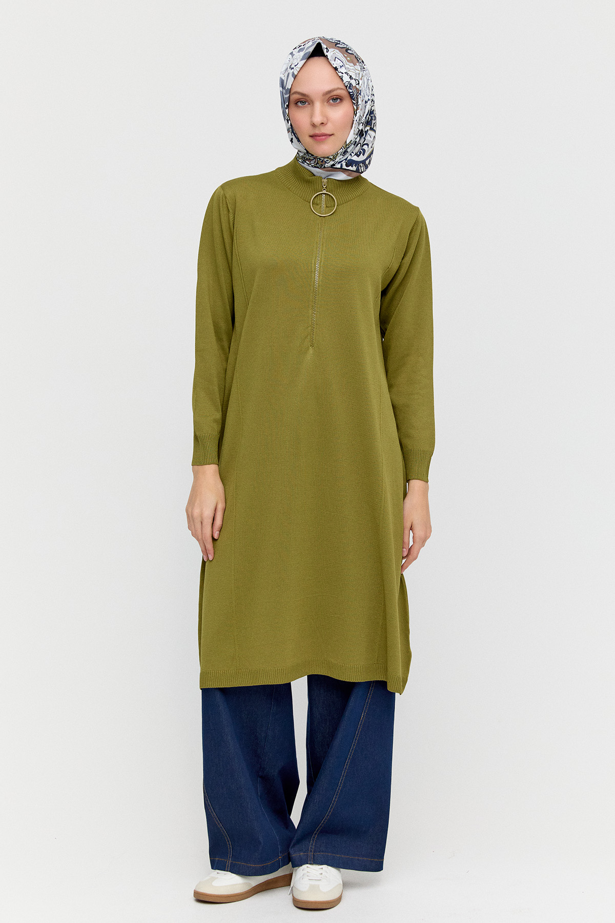 Yüksek Yakalı Uzun Triko Tunik