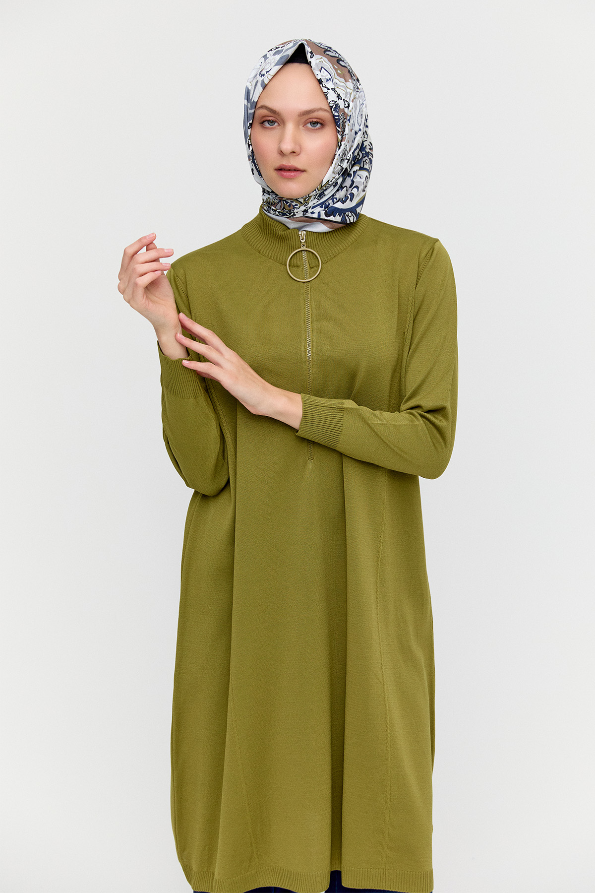 Yüksek Yakalı Uzun Triko Tunik