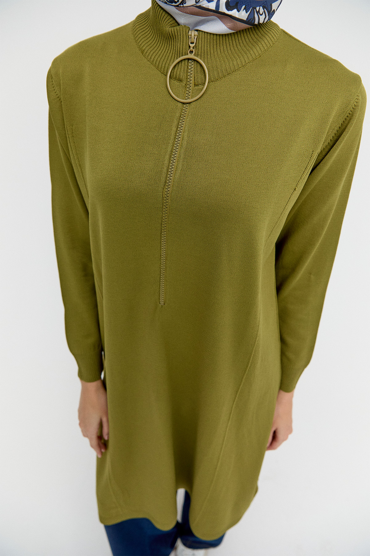 Yüksek Yakalı Uzun Triko Tunik