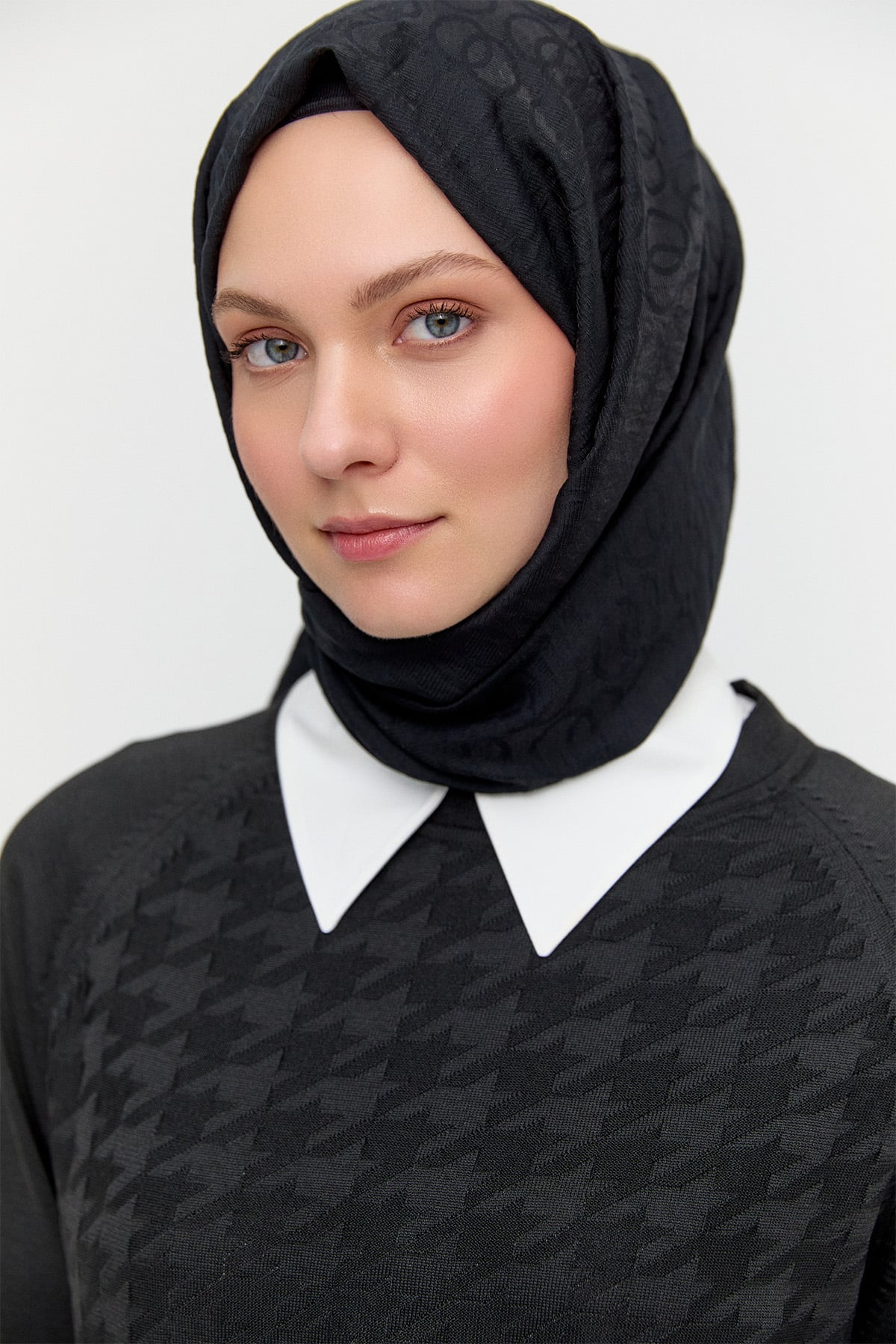 Kazayağı Desenli Triko Tunik, Tesettür Giyim