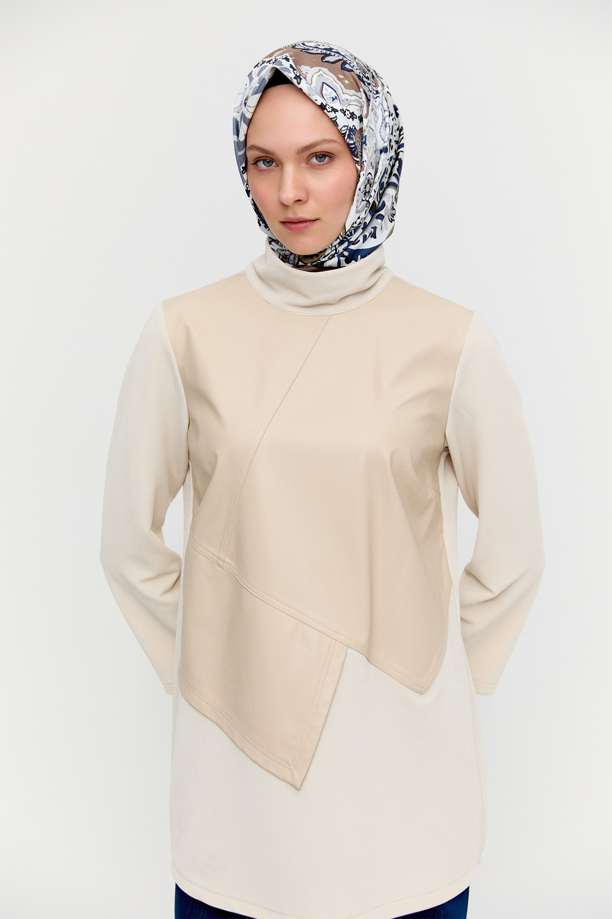 Asimetrik Suni Deri Kombinli Tunik