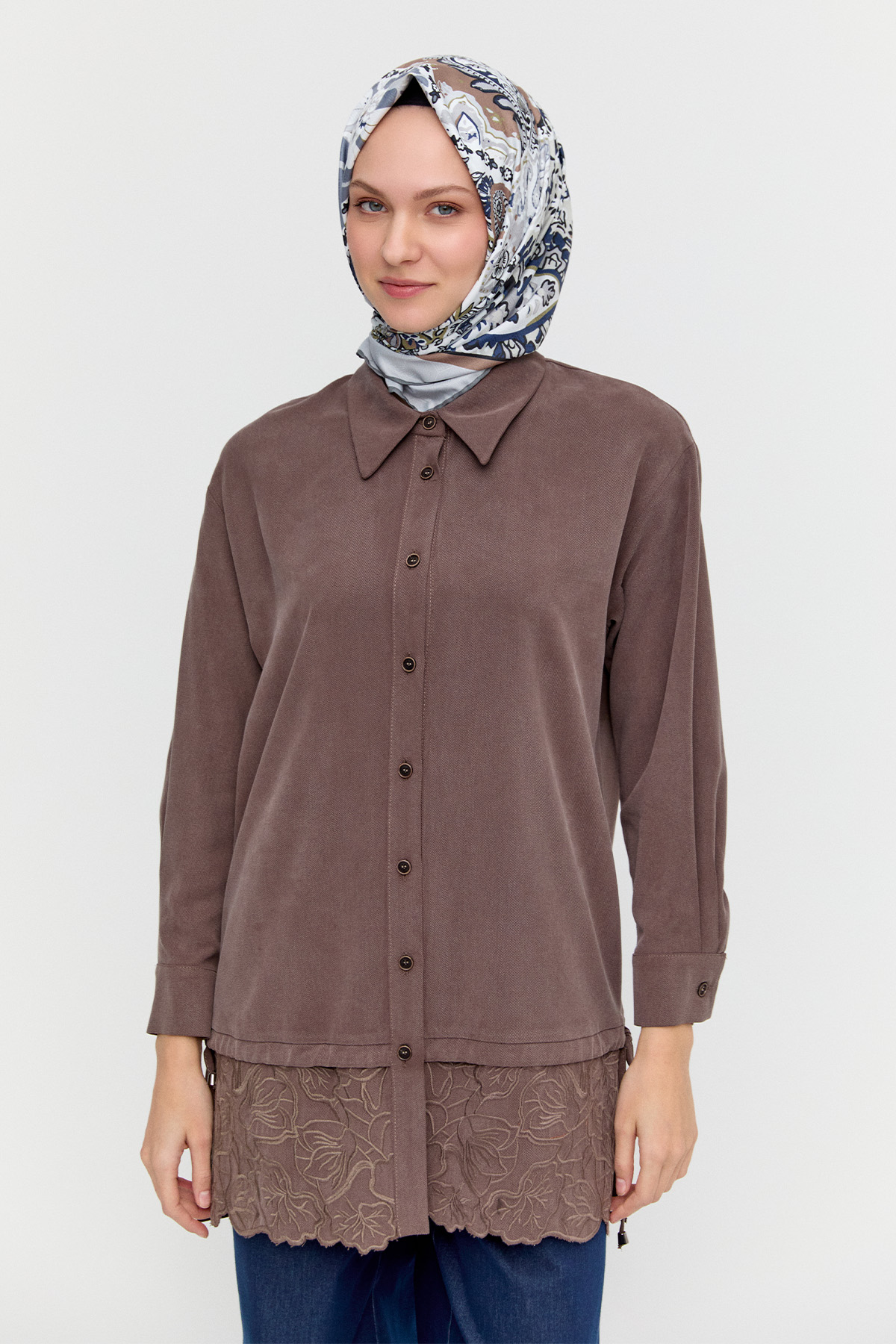 Nakış Desenli Bağcık Detaylı Tunik