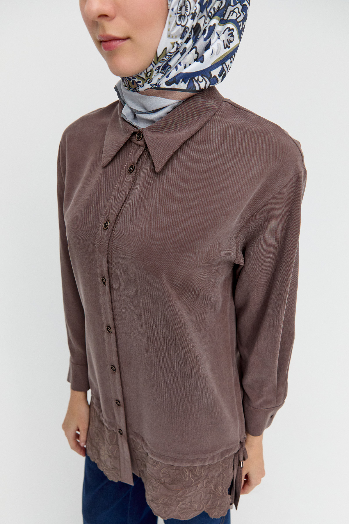 Nakış Desenli Bağcık Detaylı Tunik