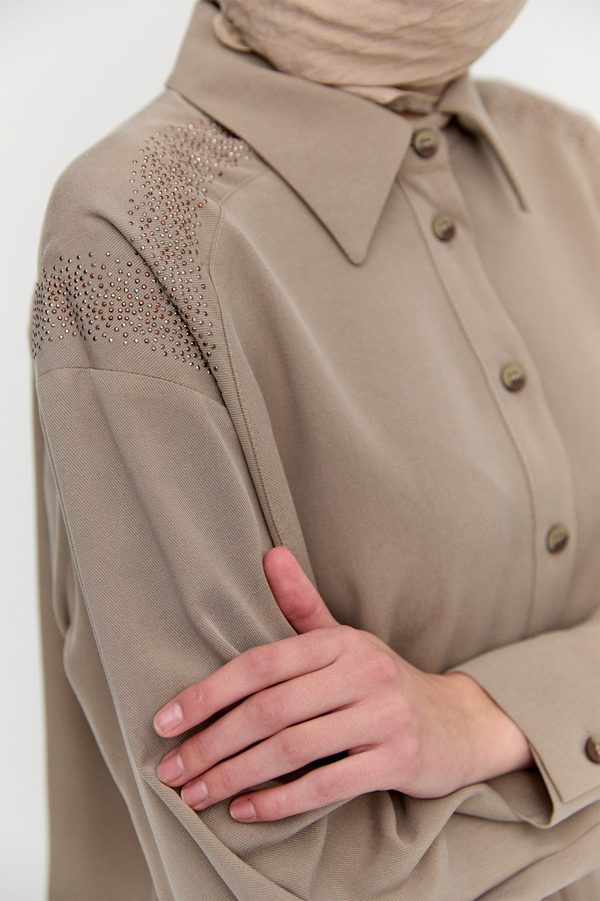 Taş Detaylı Lyocell Tunik