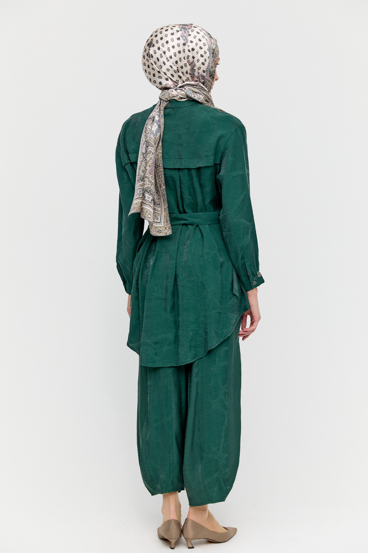 Kemerli Hakim Yakalı İkili Takım