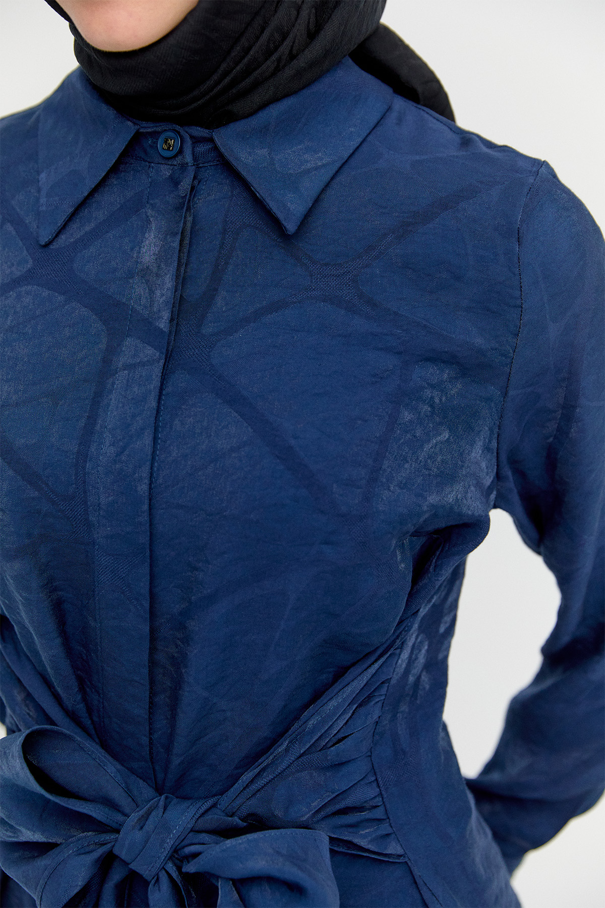 Jakar Desenli Kuşaklı Tunik