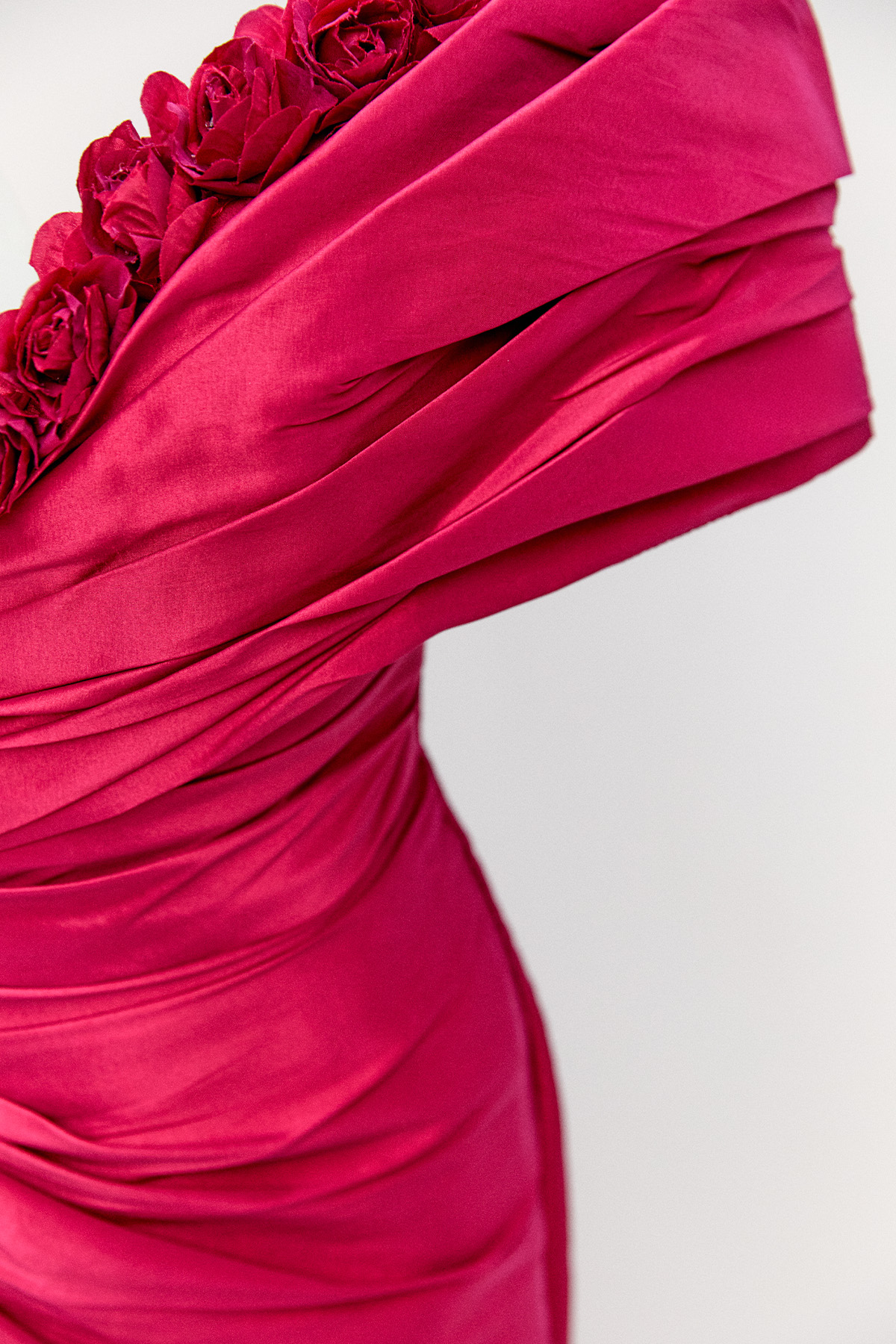 Çiçek Aplikeli Drapeli Abiye Elbise, Tesettür Giyim