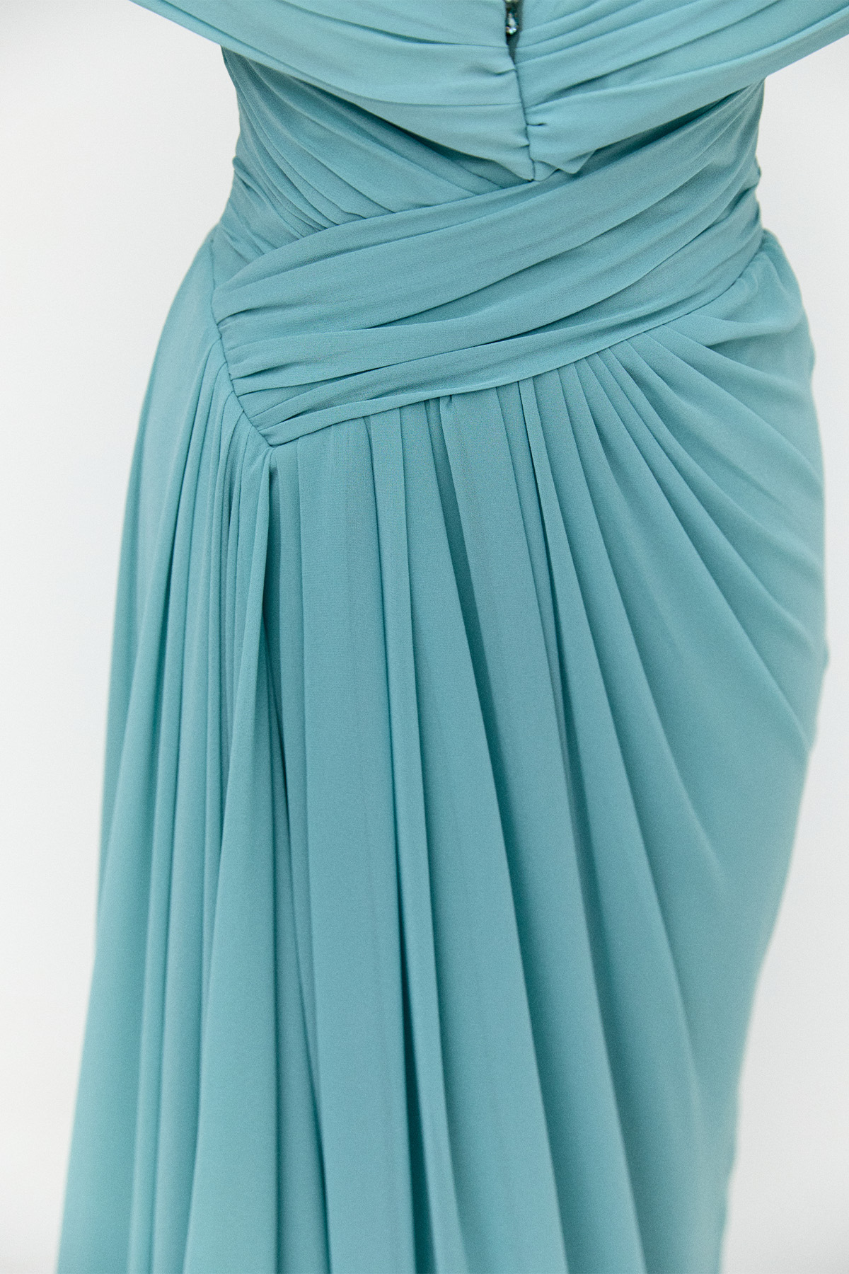 Halter Yakalı Abiye Elbise, Tesettür Giyim