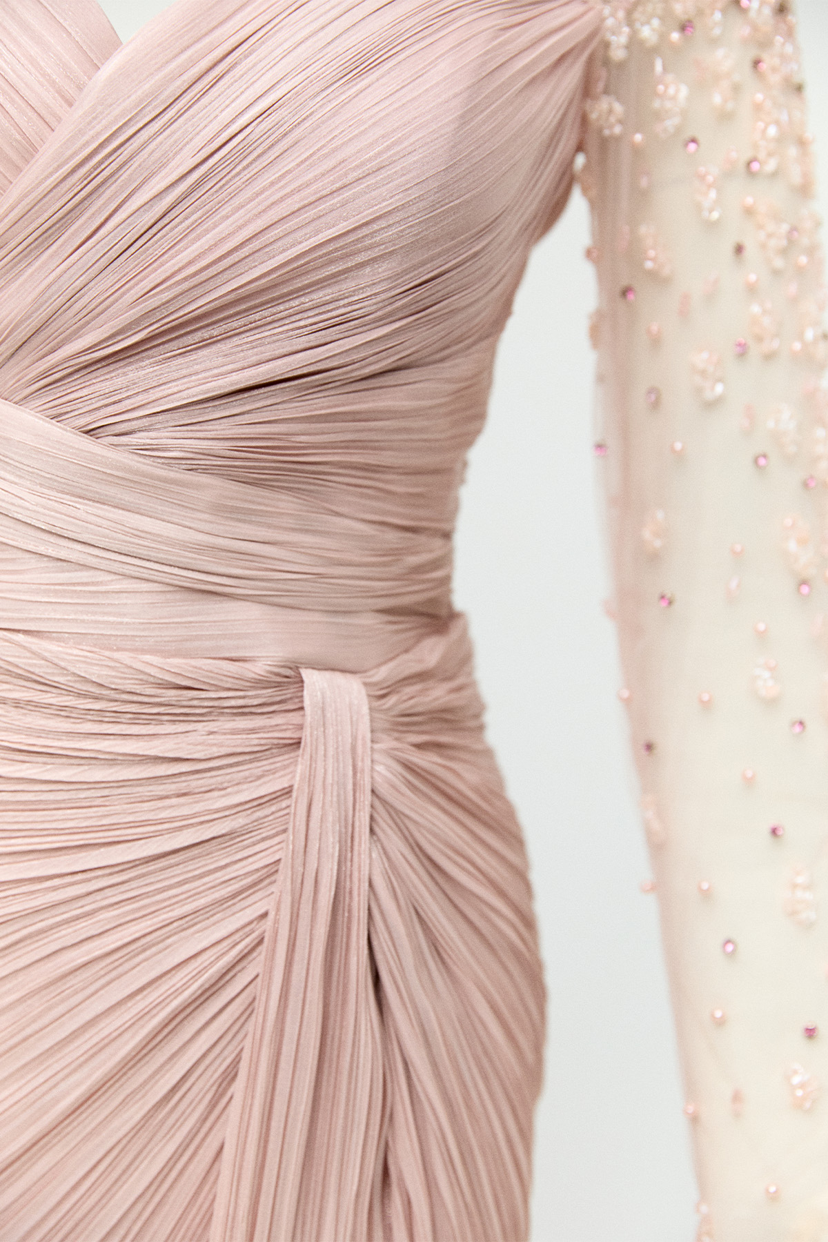 Uzun Kollu Abiye Elbise, Tesettür Giyim