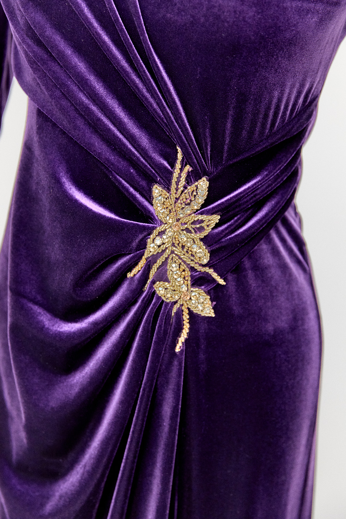 Yırtmaçlı Kadife Abiye Elbise, Tesettür Giyim