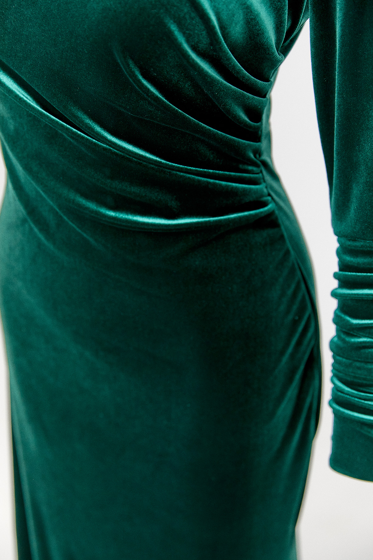 Yırtmaçlı Kadife Abiye Elbise, Tesettür Giyim