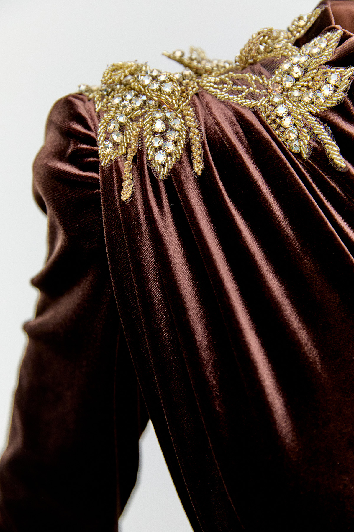 Yırtmaçlı Kadife Abiye Elbise, Tesettür Giyim