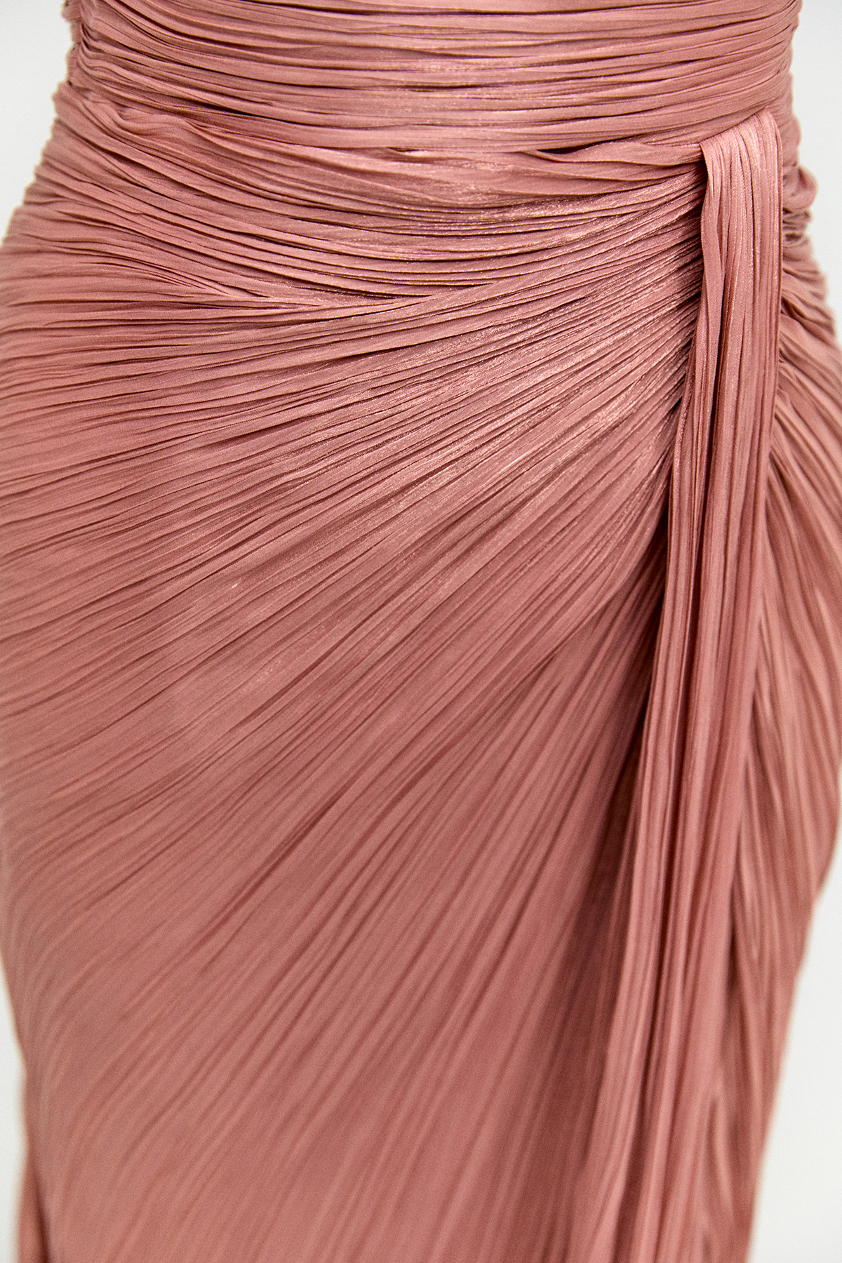 Taş İşlemeli Kuyruklu Abiye Elbise, Tesettür Giyim