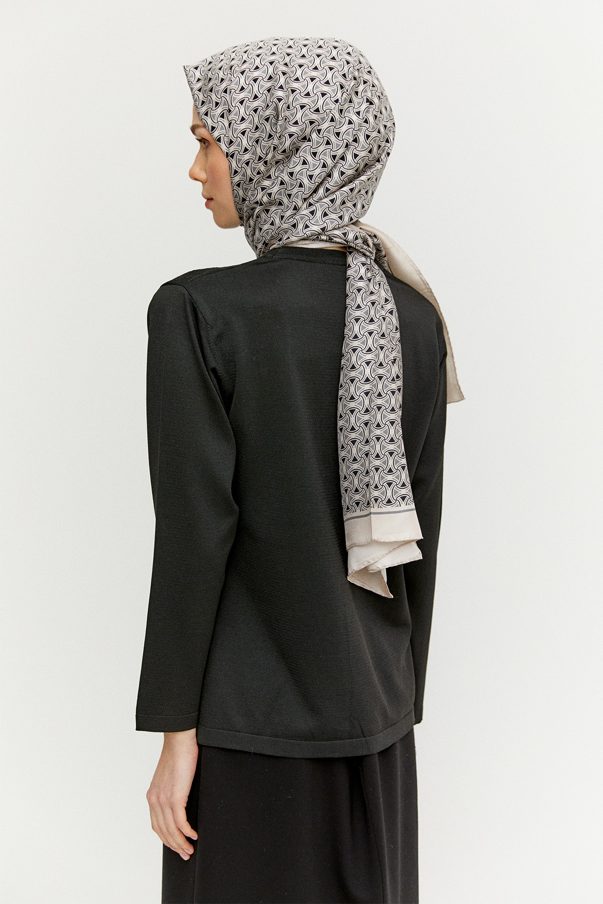 Leopar Desenli Sim Detaylı Triko Bluz