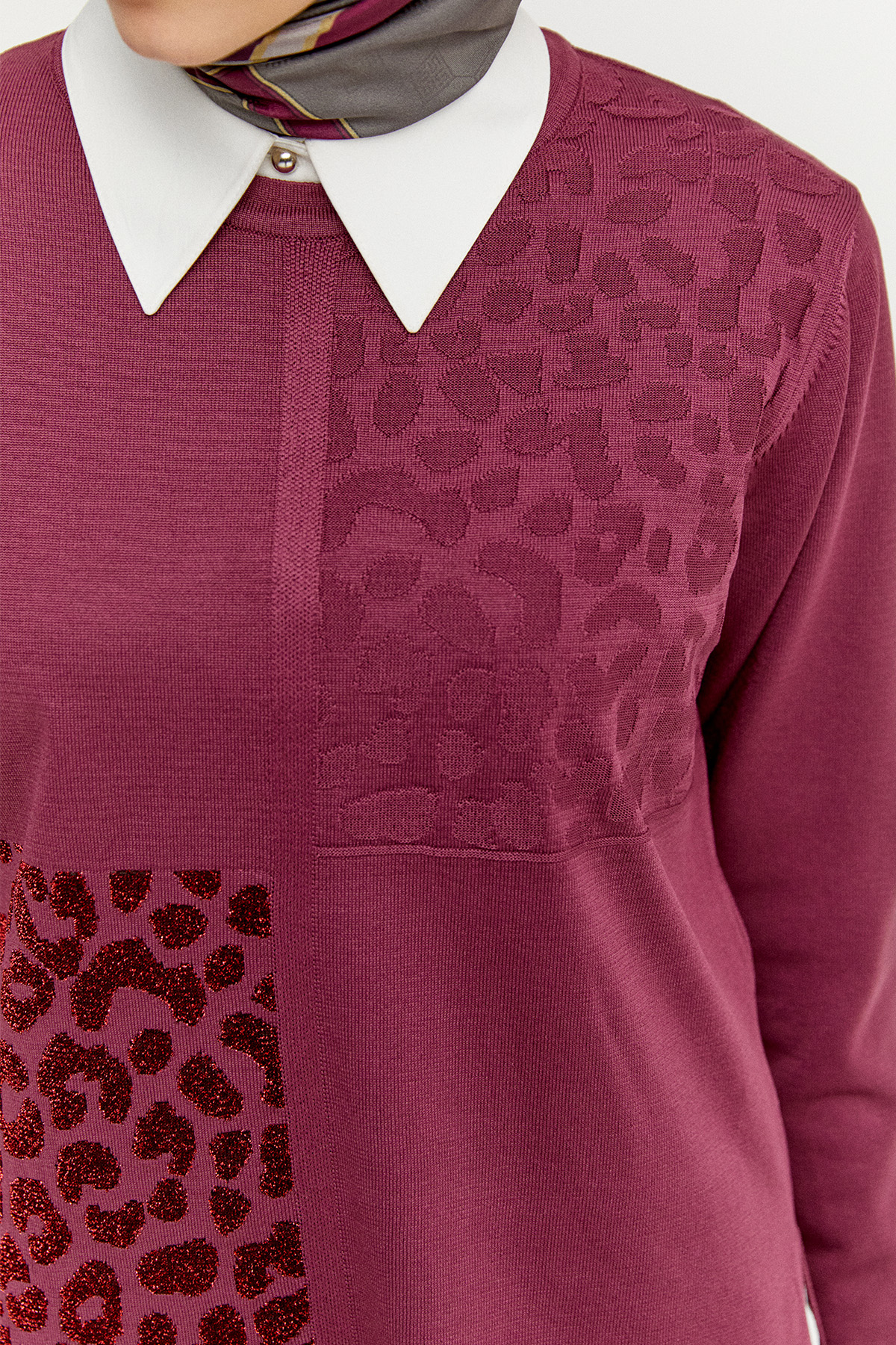 Leopar Desenli Sim Detaylı Triko Bluz