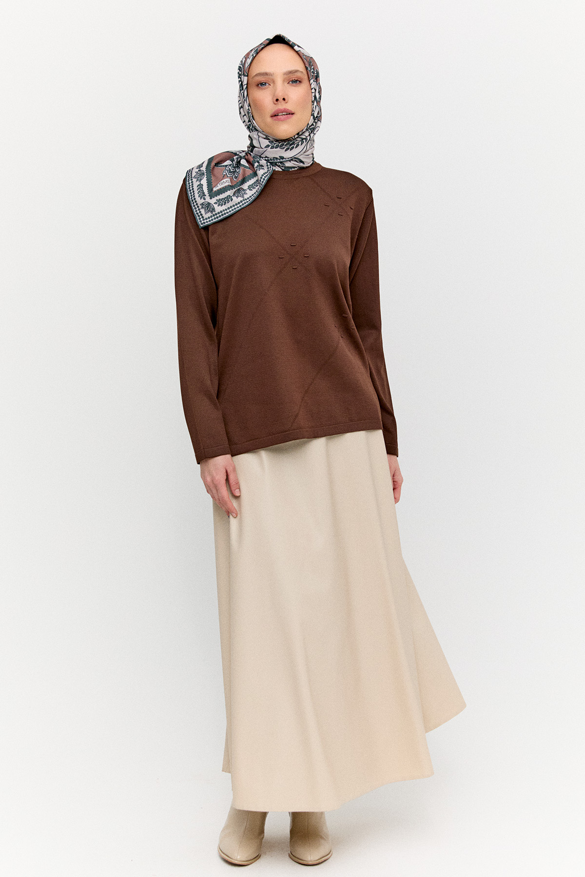 Parçalı Yırtmaçlı Triko Bluz, Tesettür Giyim