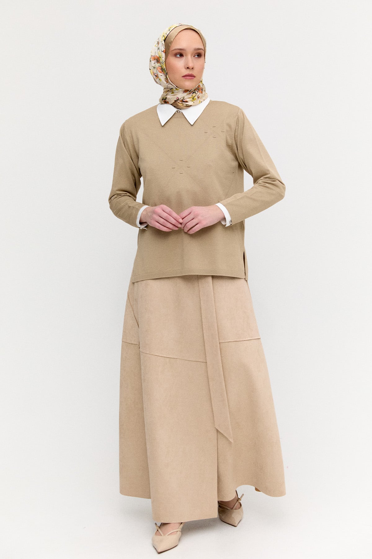 Parçalı Yırtmaçlı Triko Bluz, Tesettür Giyim