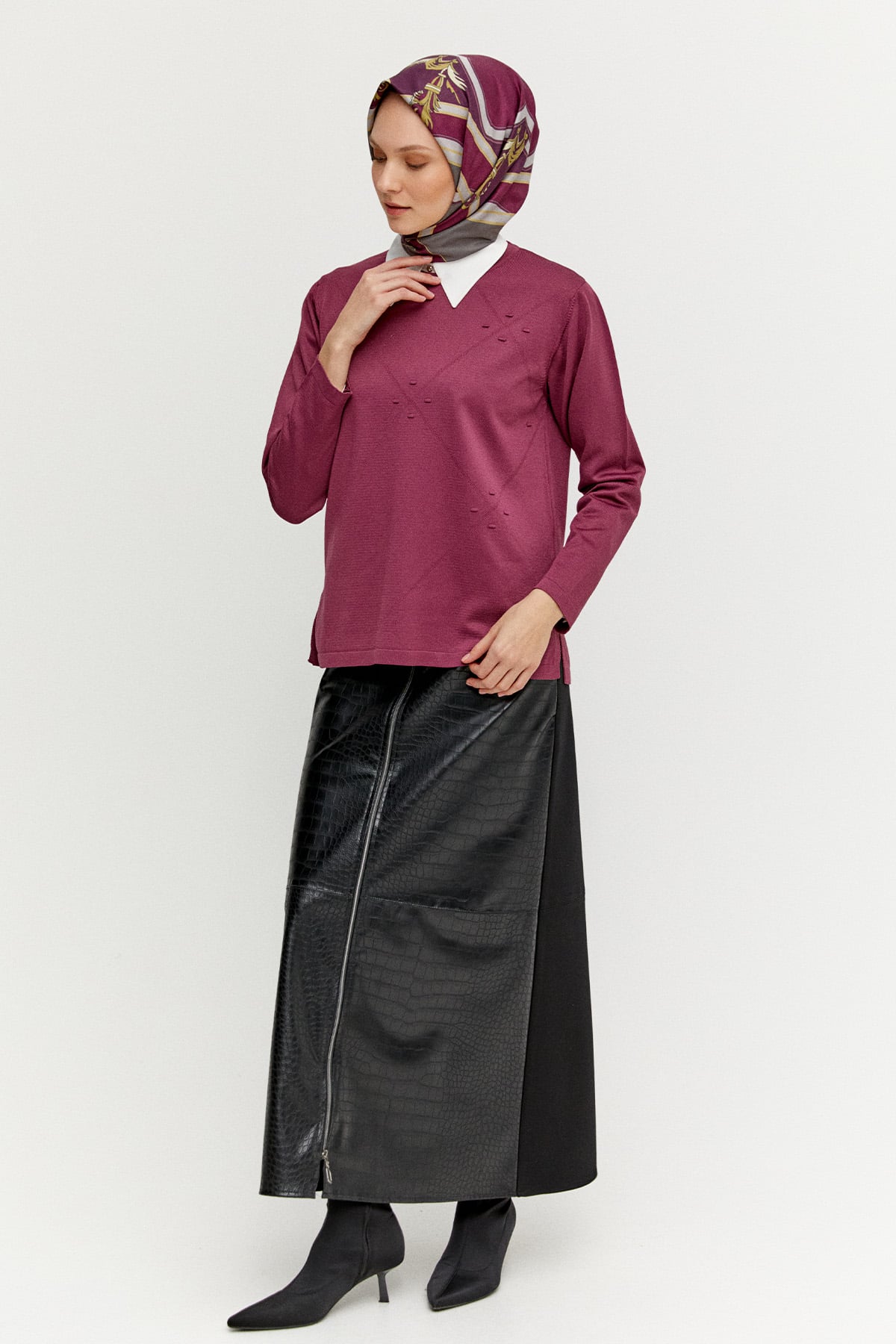 Parçalı Yırtmaçlı Triko Bluz