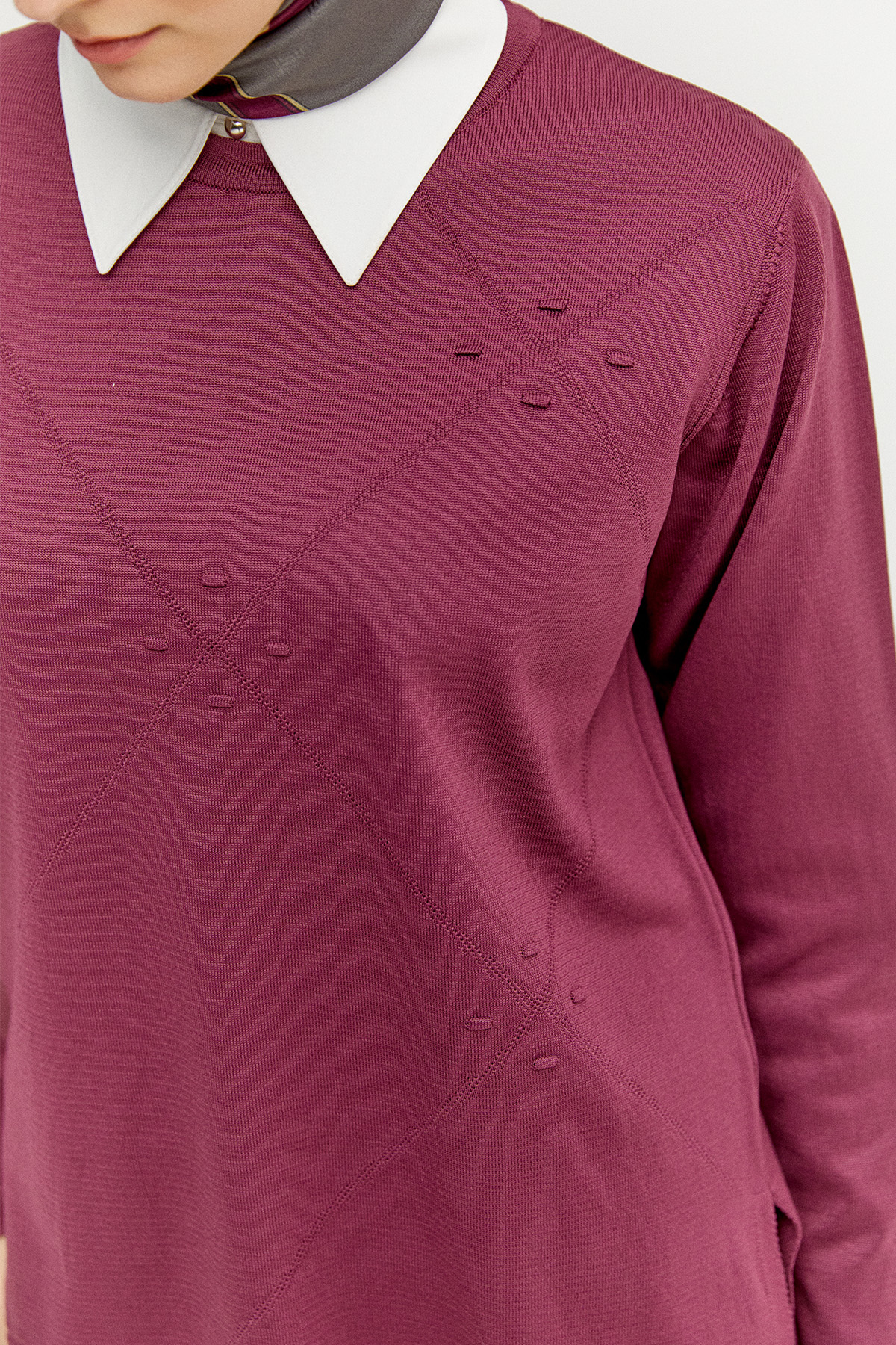 Parçalı Yırtmaçlı Triko Bluz