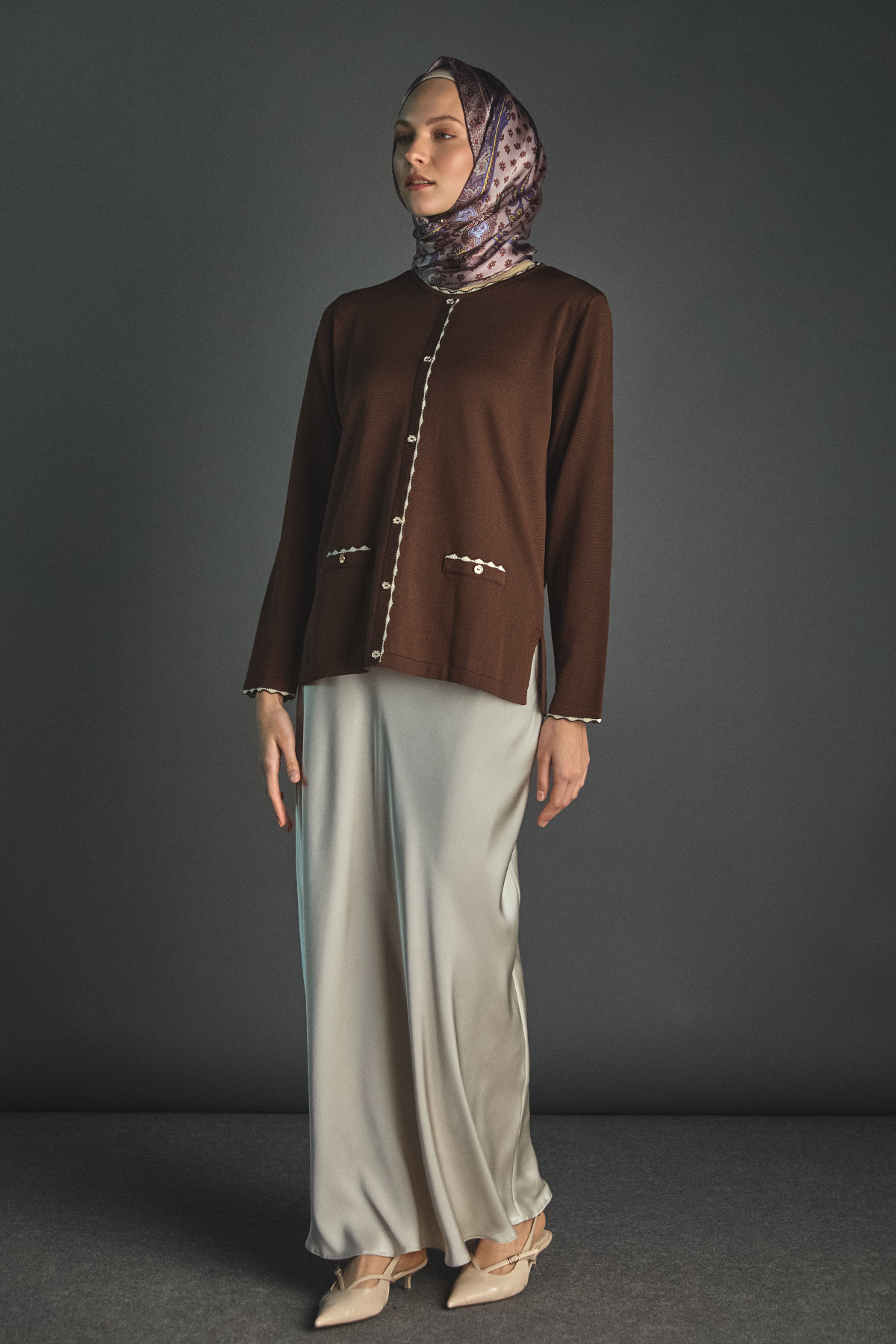 Süs Düğmeli Triko Bluz