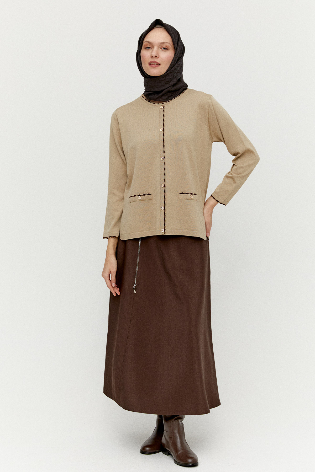 Süs Düğmeli Triko Bluz