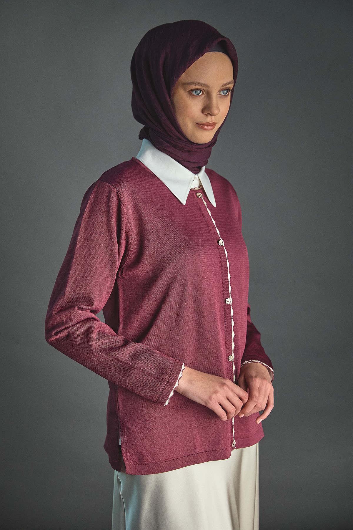 Süs Düğmeli Triko Bluz