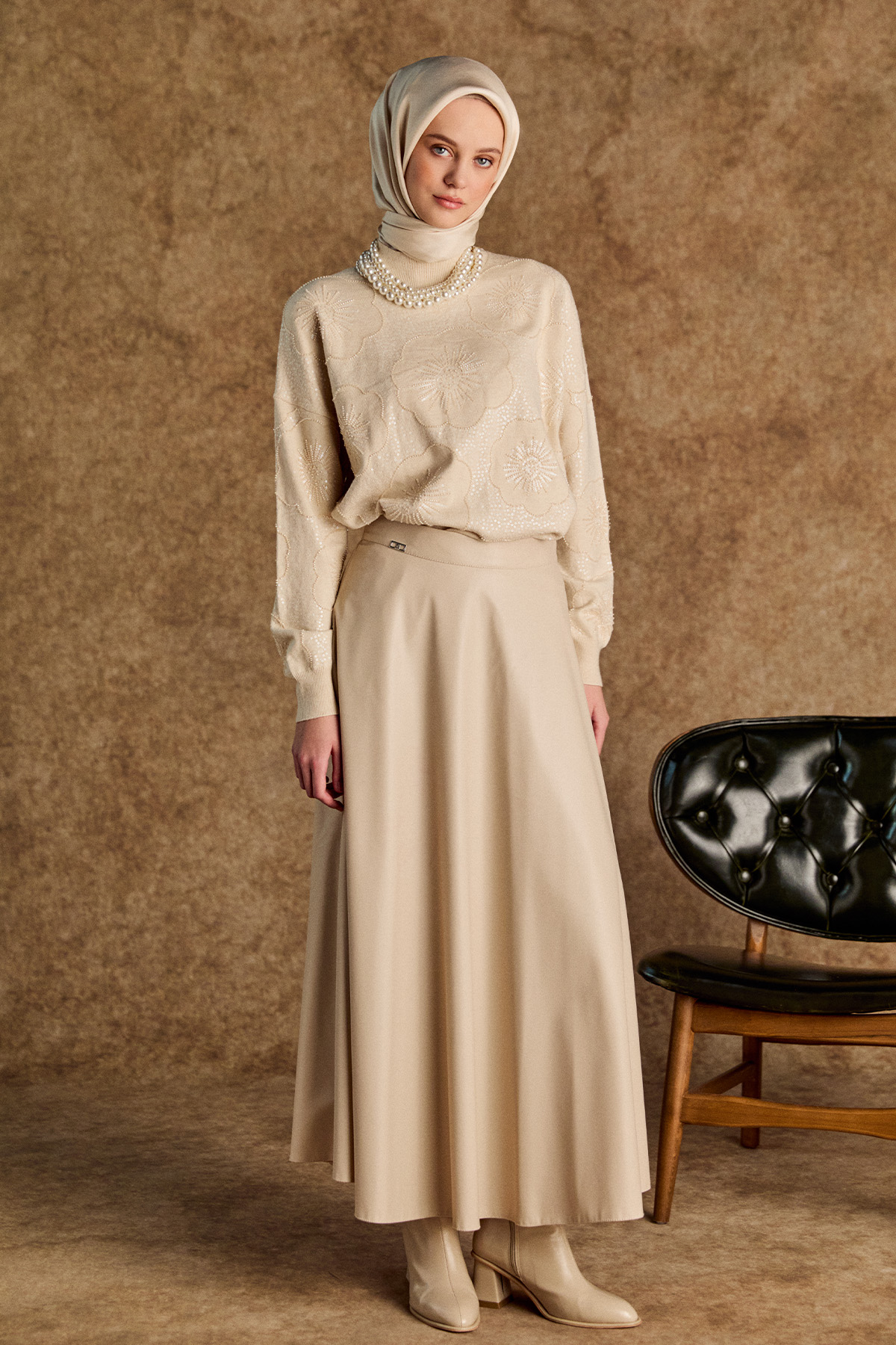 Çiçek Desenli Yarım Balıkçı Triko Bluz