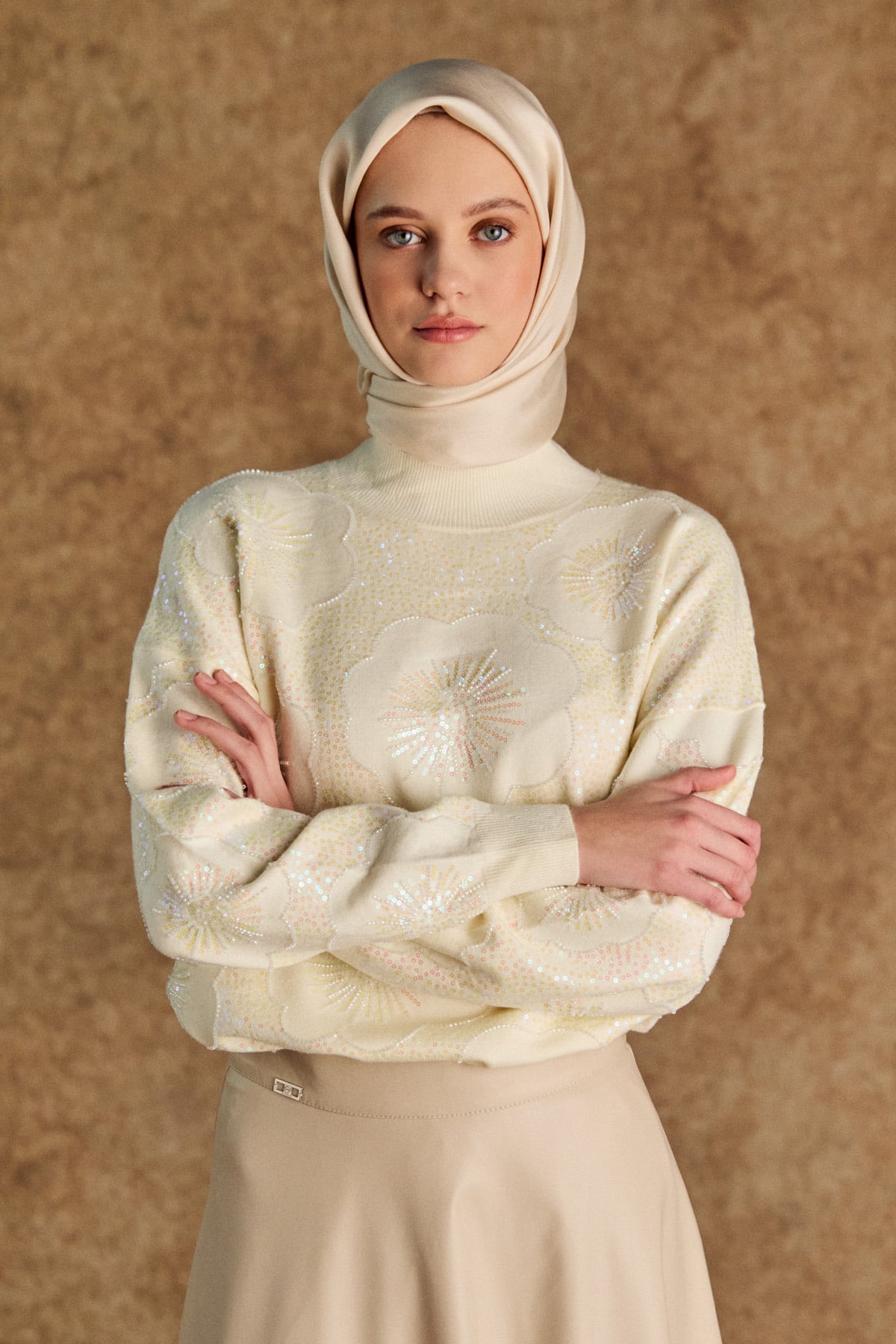 Çiçek Desenli Yarım Balıkçı Triko Bluz