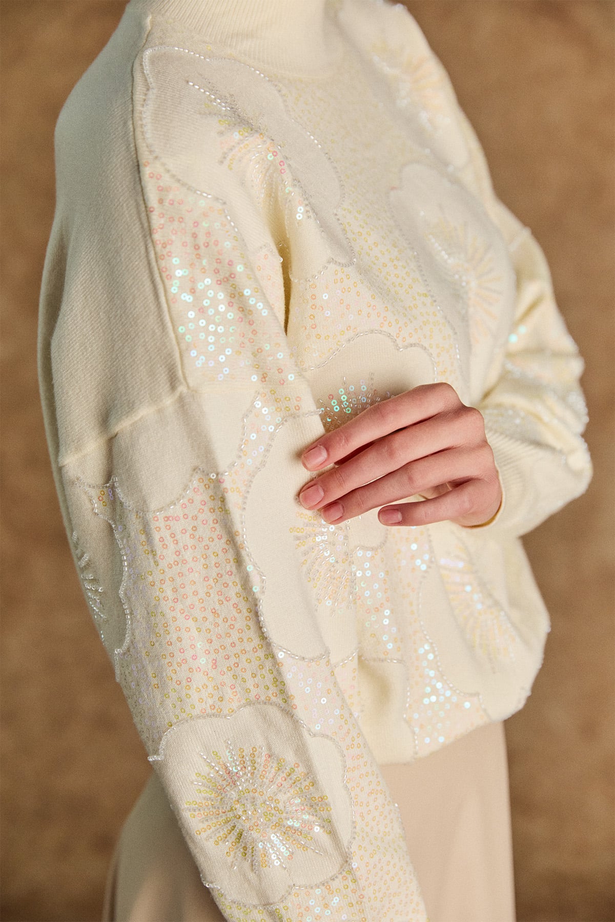 Çiçek Desenli Yarım Balıkçı Triko Bluz