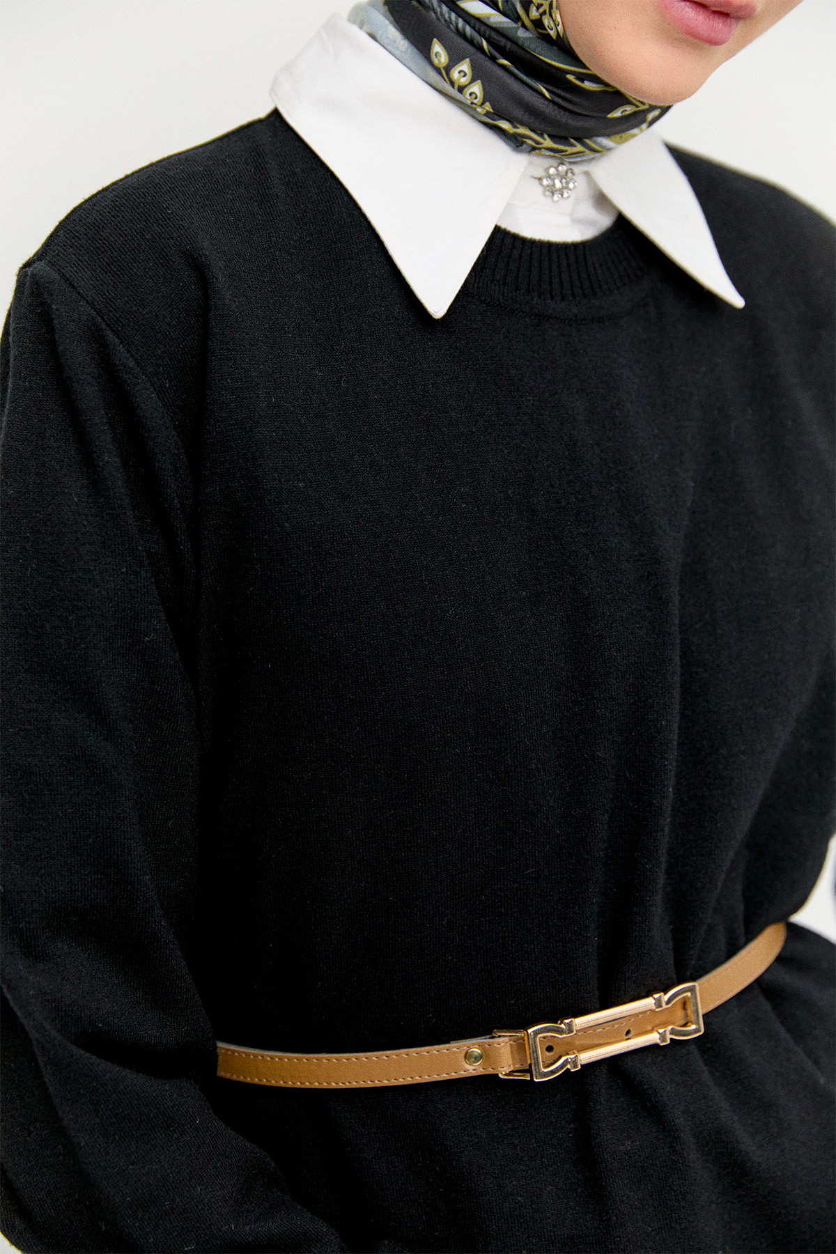 Kemerli Bisiklet Yaka Triko Bluz, Tesettür Giyim