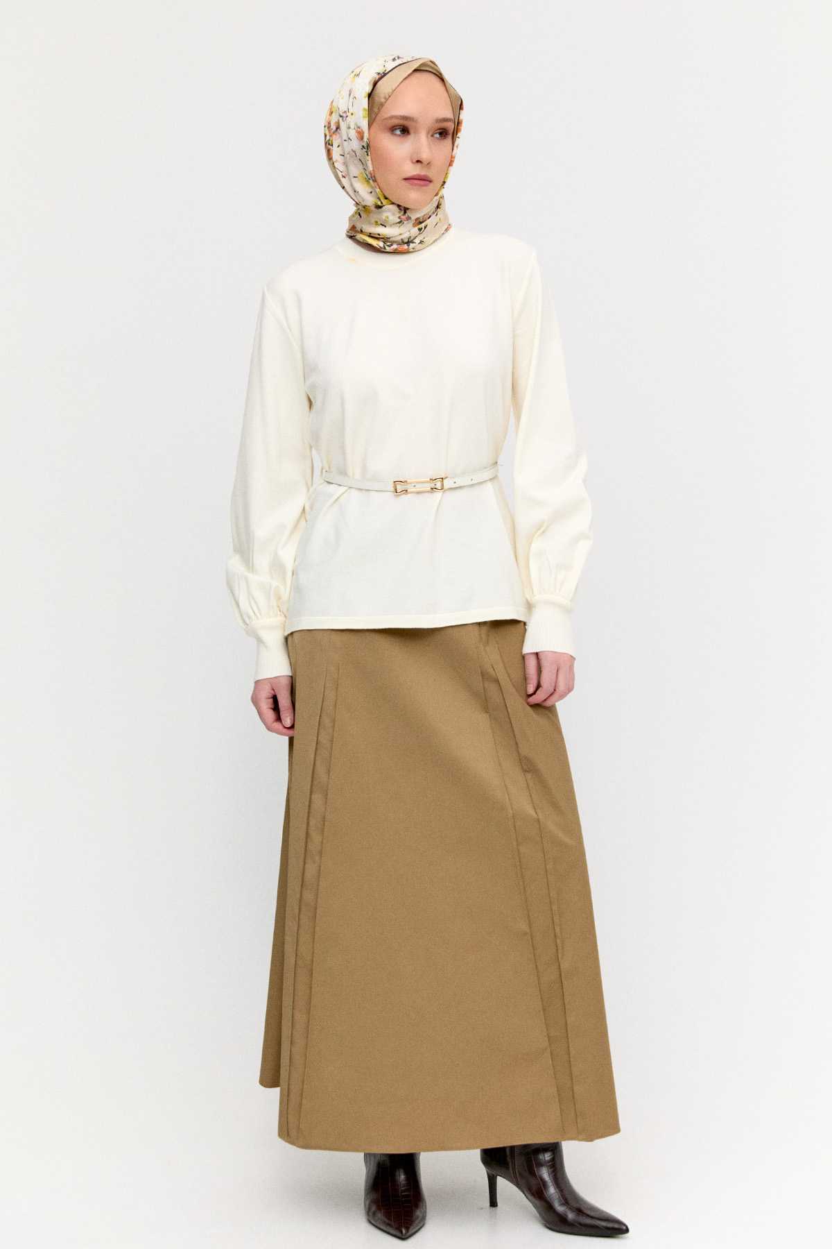 Kemerli Bisiklet Yaka Triko Bluz, Tesettür Giyim