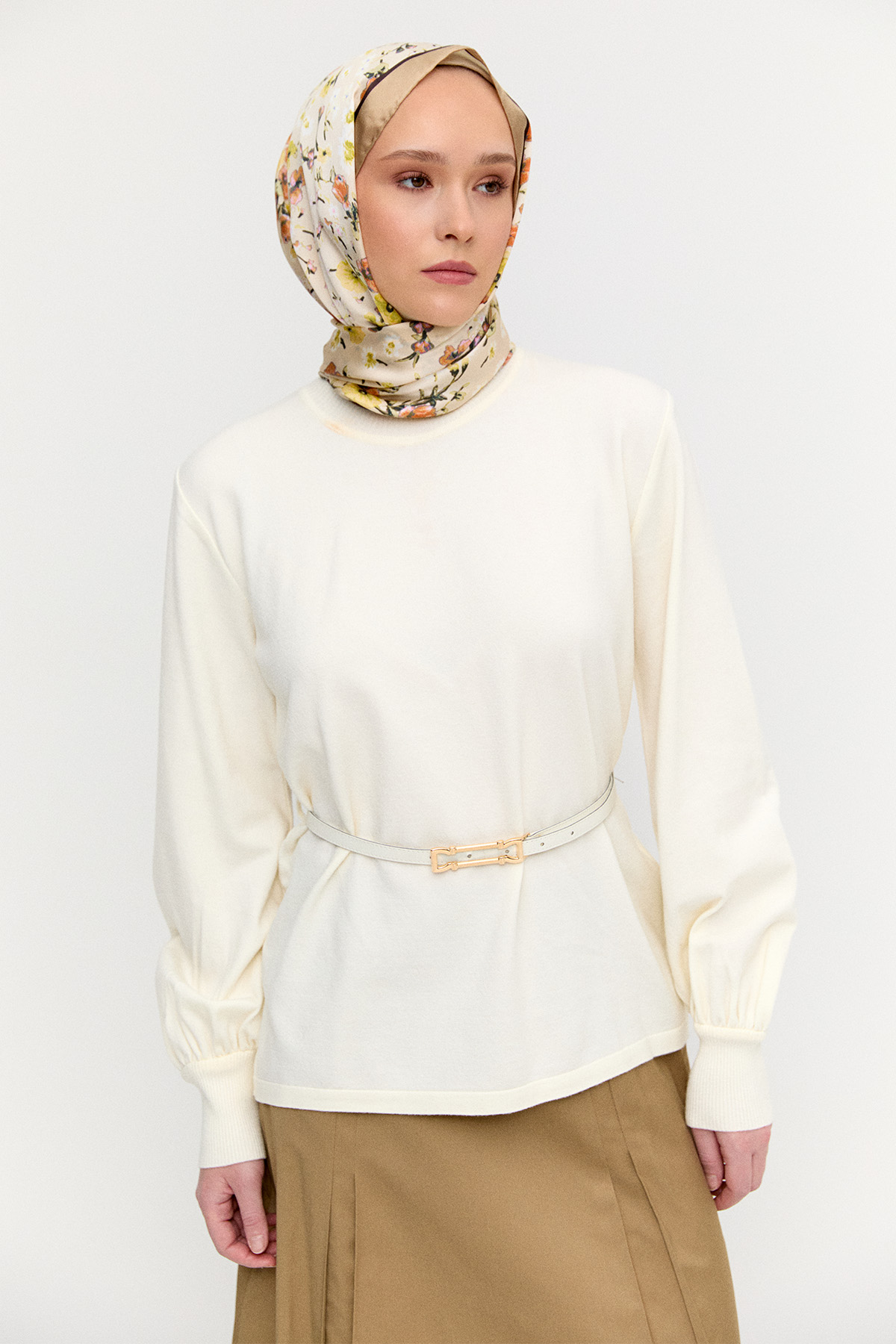 Kemerli Bisiklet Yaka Triko Bluz, Tesettür Giyim