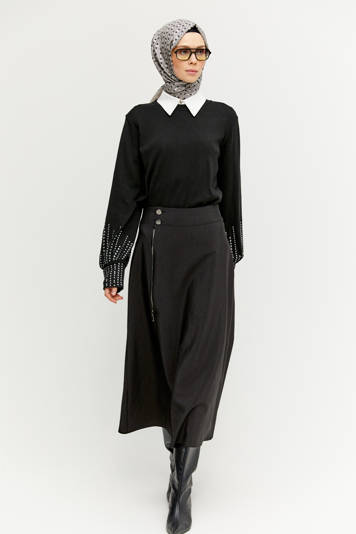 Taş Detaylı Triko Bluz