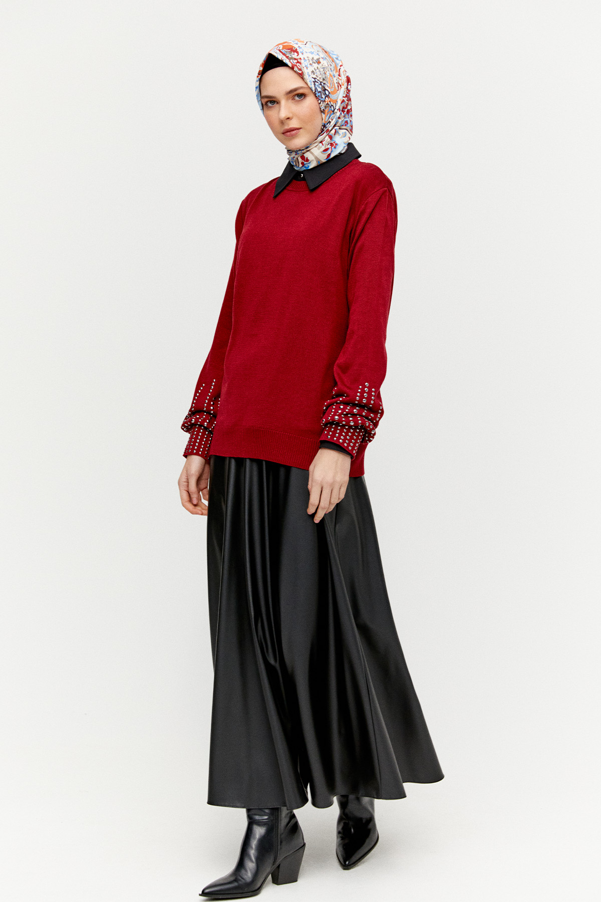 Taş Detaylı Triko Bluz