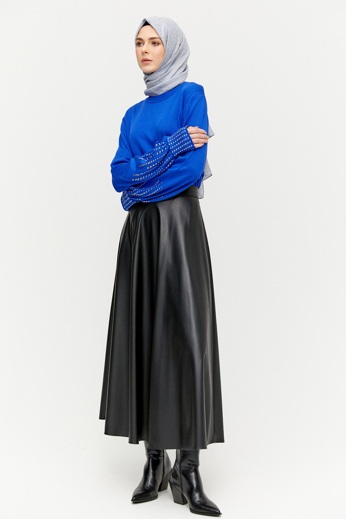 Taş Detaylı Triko Bluz