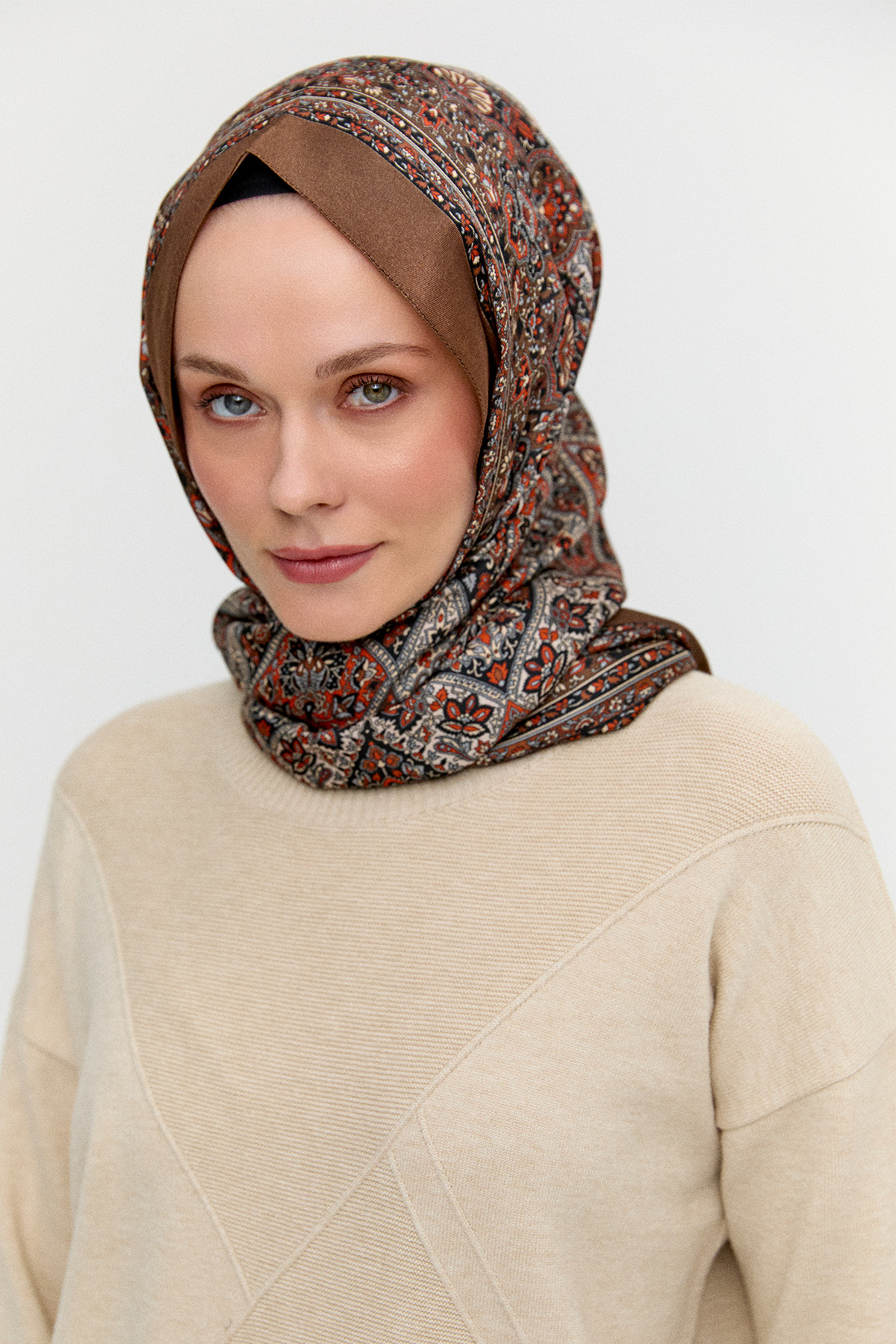 Parçalı Triko Tunik, Tesettür Giyim