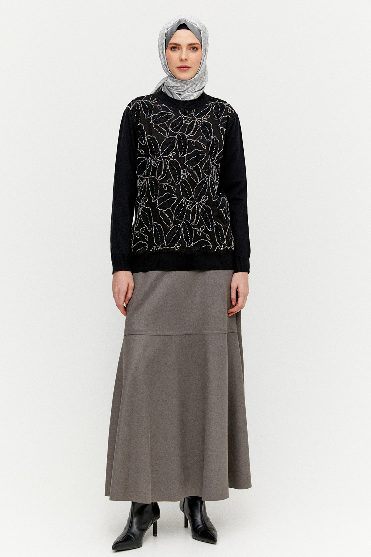 Yaprak Dokulu Triko Bluz