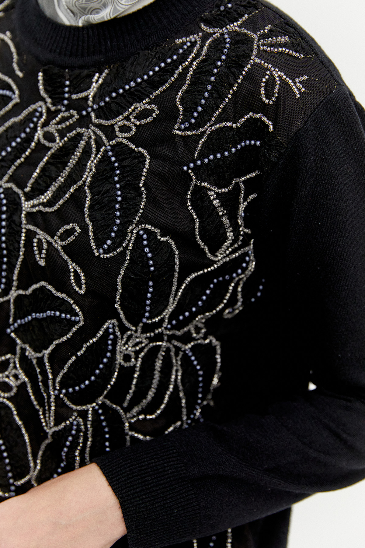 Yaprak Dokulu Triko Bluz