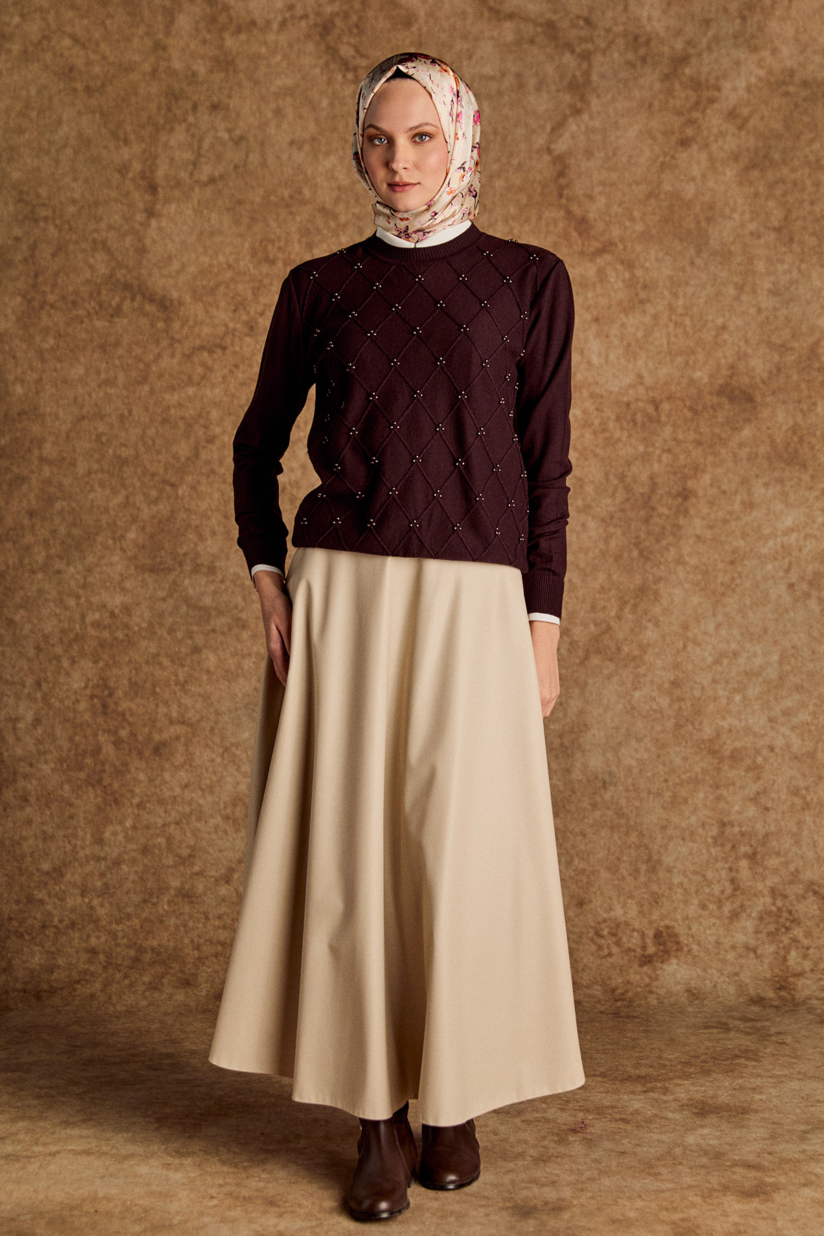 Taş Detaylı Baklava Desenli Triko Bluz