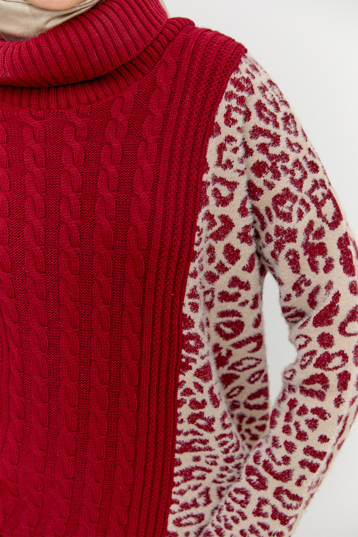 Boğazlı Triko Bluz, Tesettür Giyim