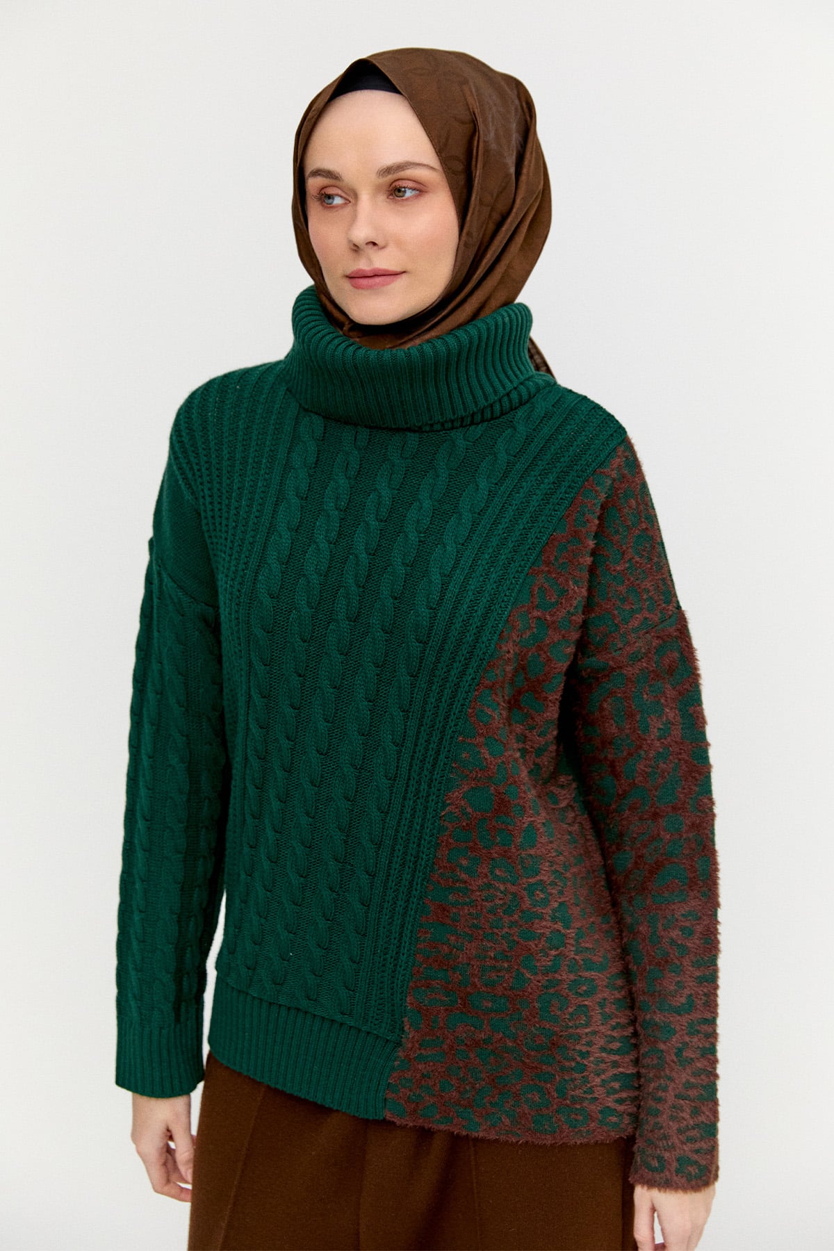 Boğazlı Triko Bluz, Tesettür Giyim