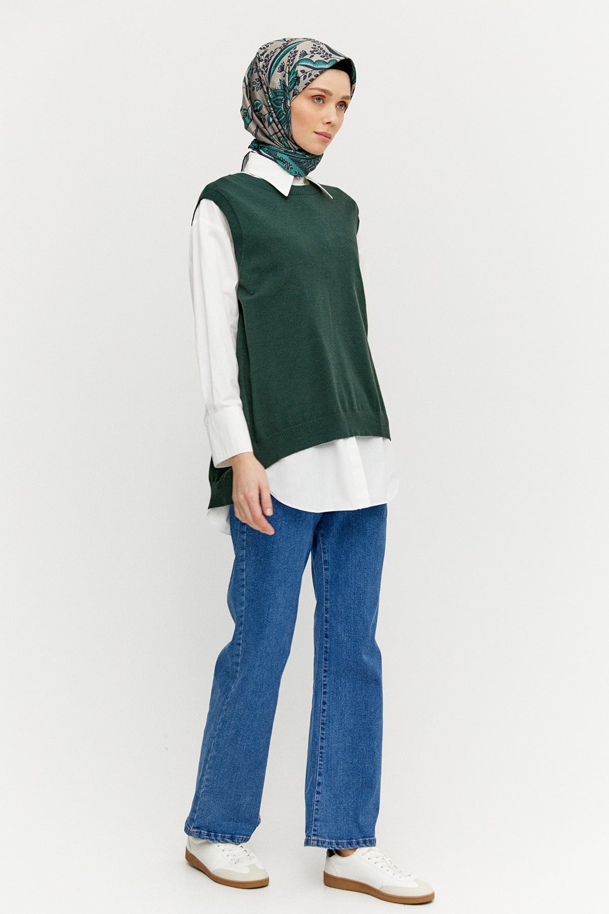 Süs Düğmeli Pencereli Süveter, Tesettür Giyim