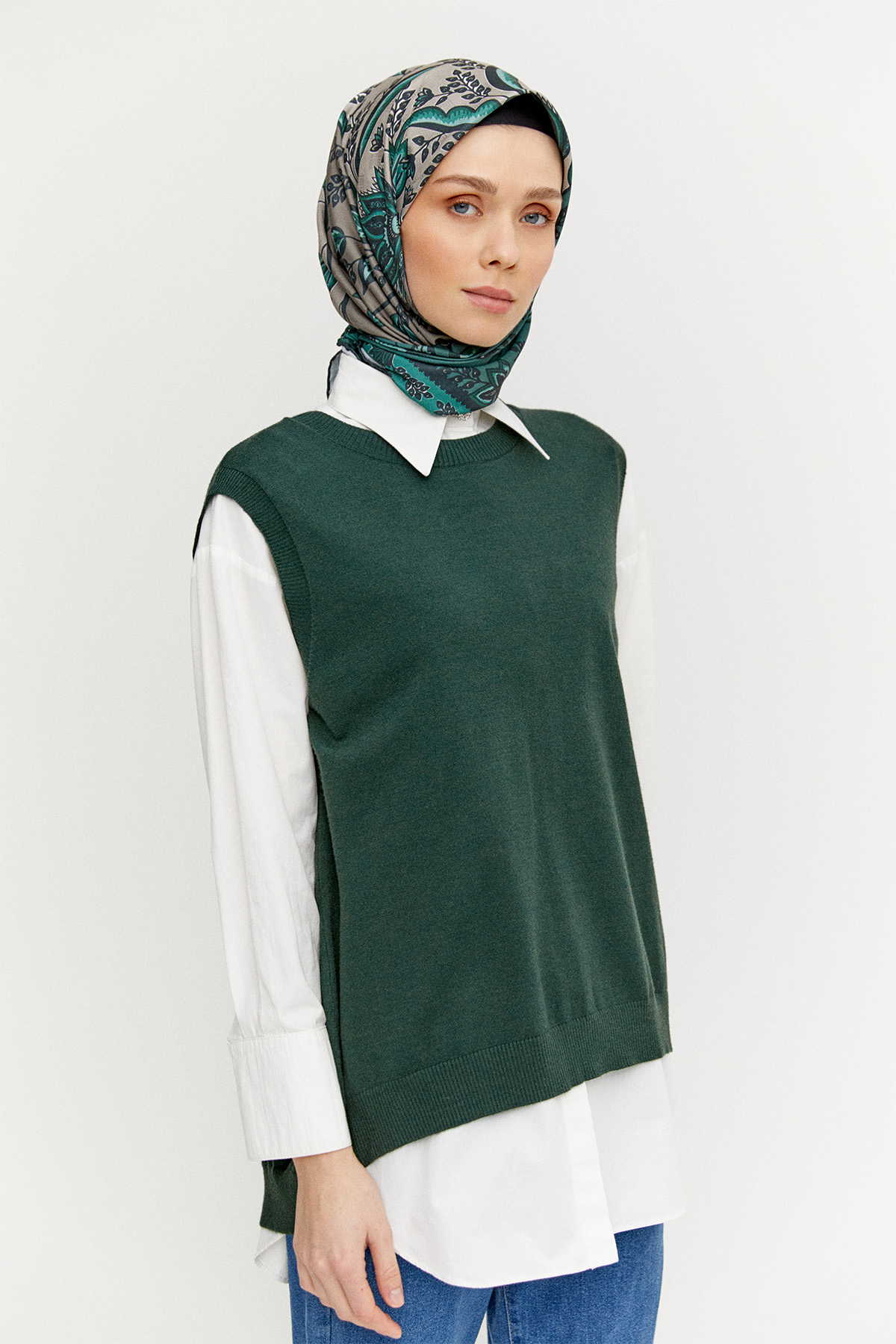 Süs Düğmeli Pencereli Süveter, Tesettür Giyim